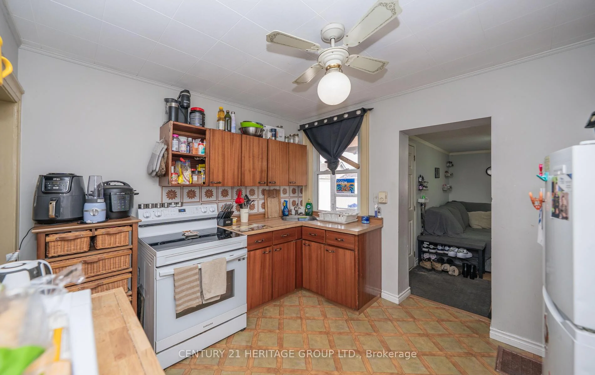 Photo 30 of 203 Hibbert Avenue, Oshawa, Vanier — HOMEH
