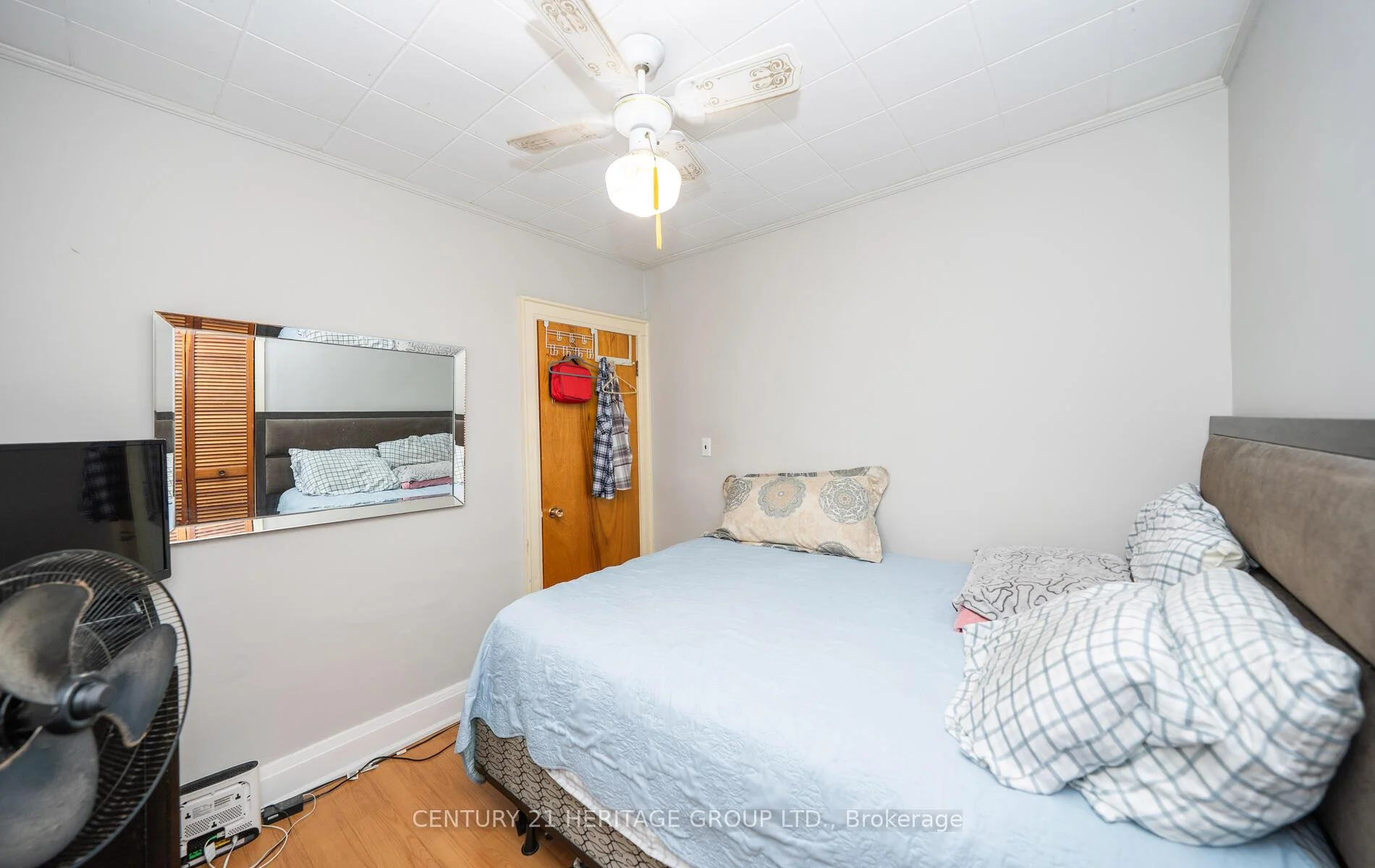Photo 40 of 203 Hibbert Avenue, Oshawa, Vanier — HOMEH