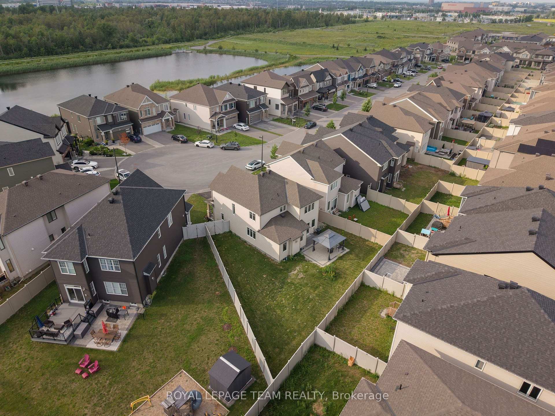 Photo 4 of 153 Unity Place, Ottawa, Stittsville (North) — HOMEH