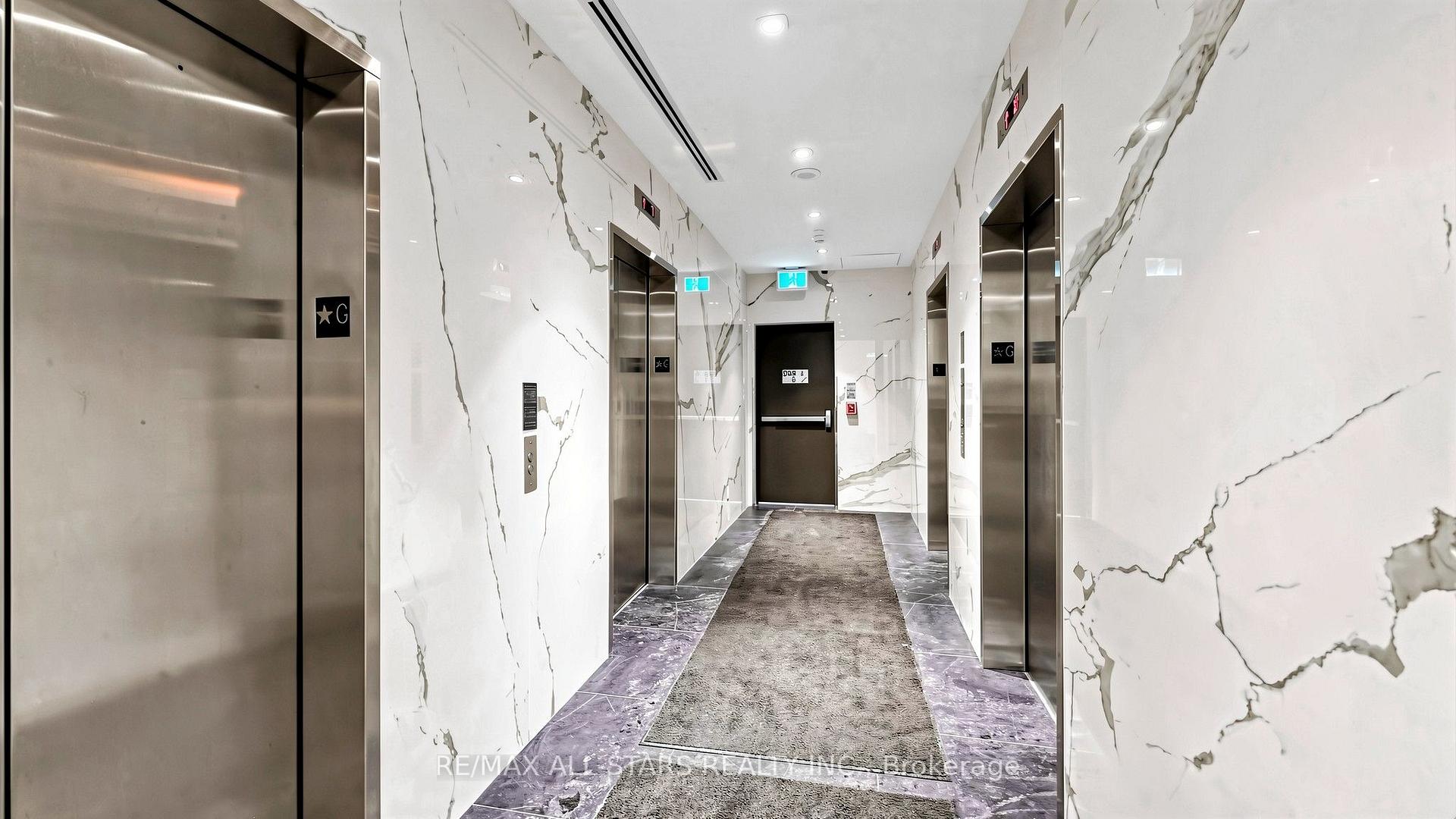 Photo 8 of Unit 1609, 4955 Yonge Street, North York, Willowdale East — HOMEH