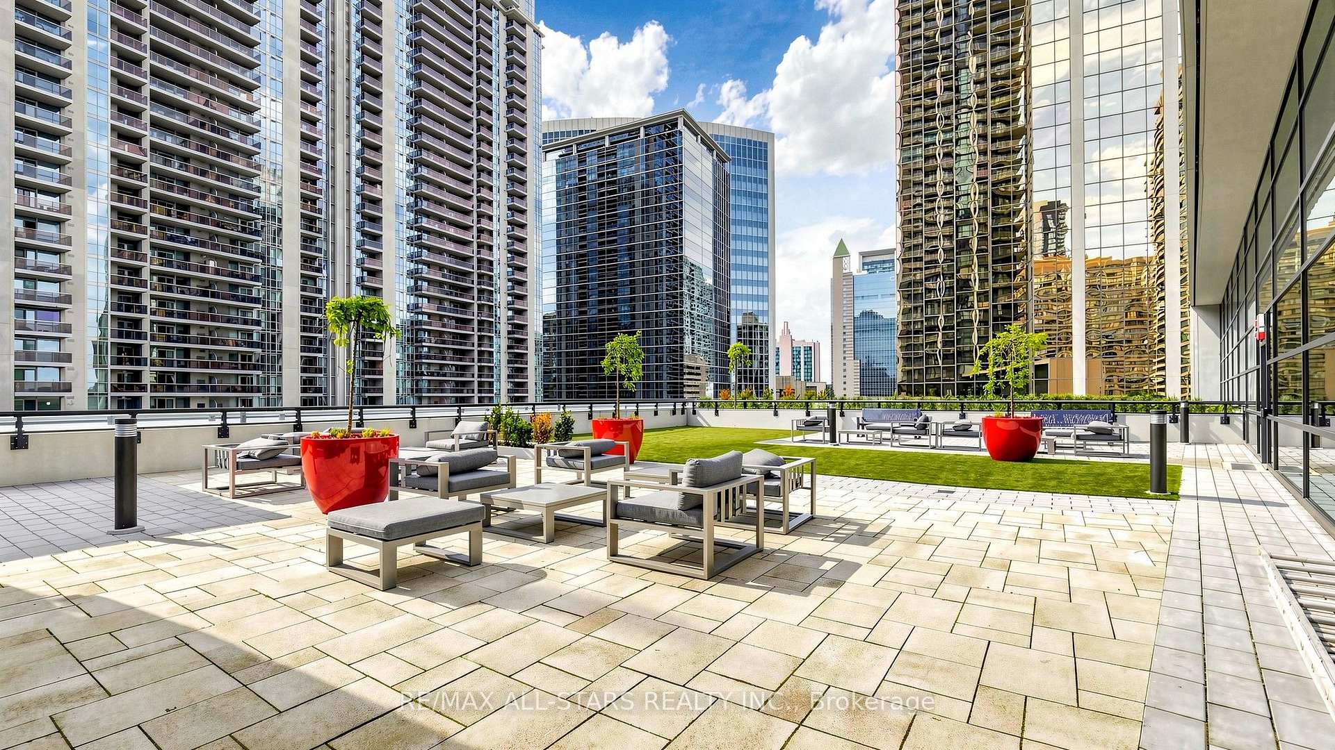 Photo 39 of Unit 1609, 4955 Yonge Street, North York, Willowdale East — HOMEH