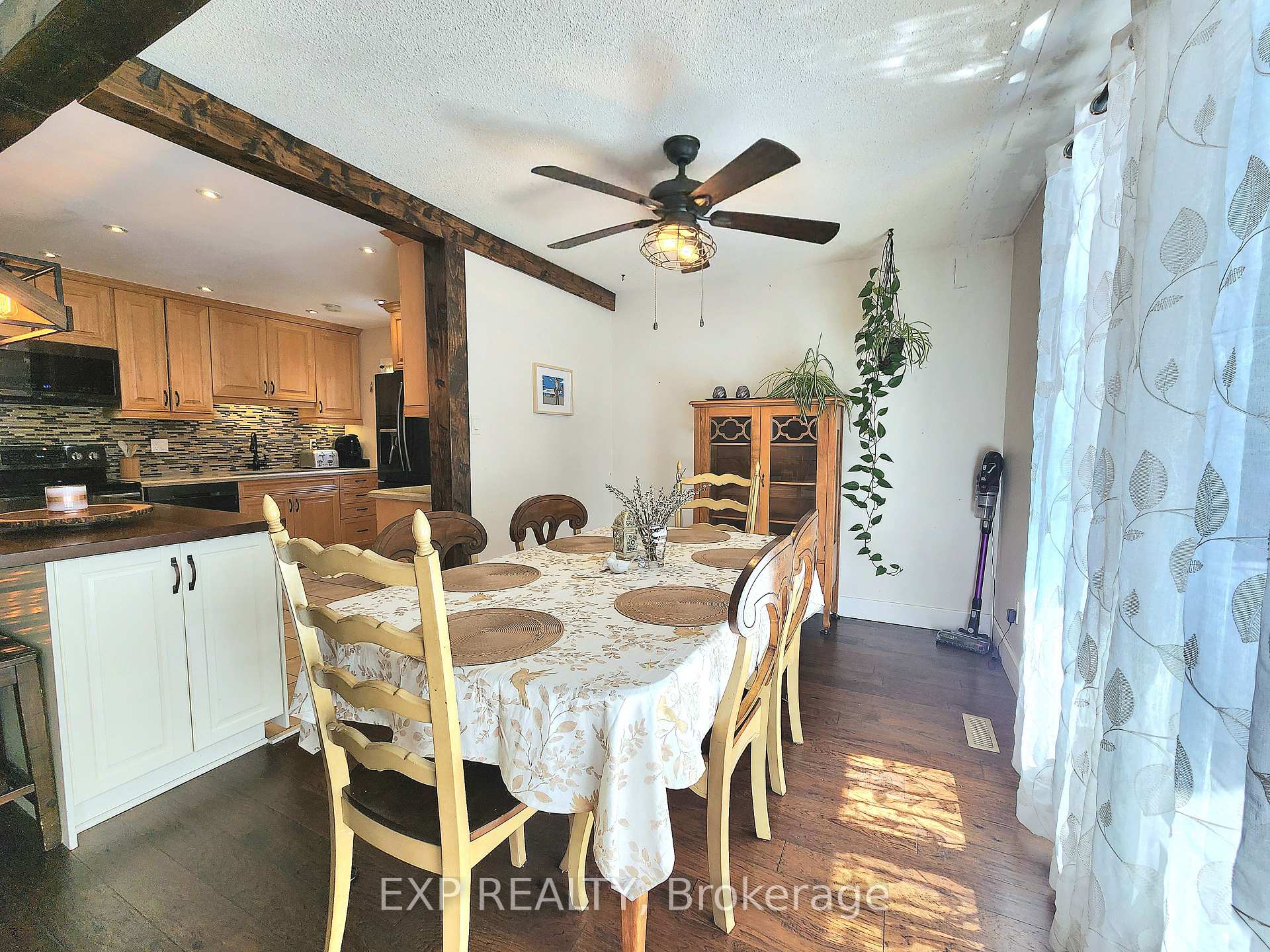 Photo 14 of 2832 Windwood Drive, Mississauga, Meadowvale — HOMEH