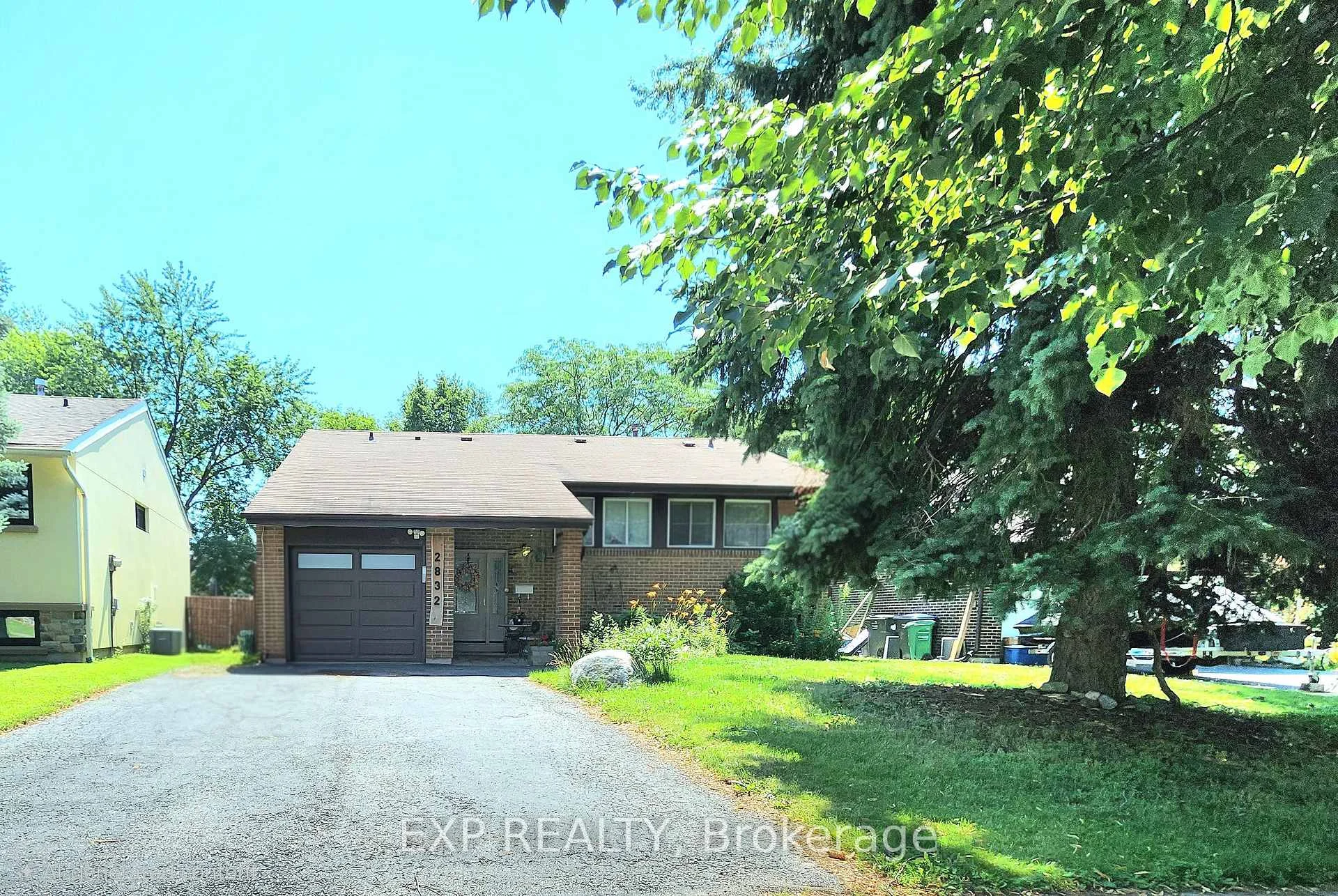 Photo 2 of 2832 Windwood Drive, Mississauga, Meadowvale — HOMEH