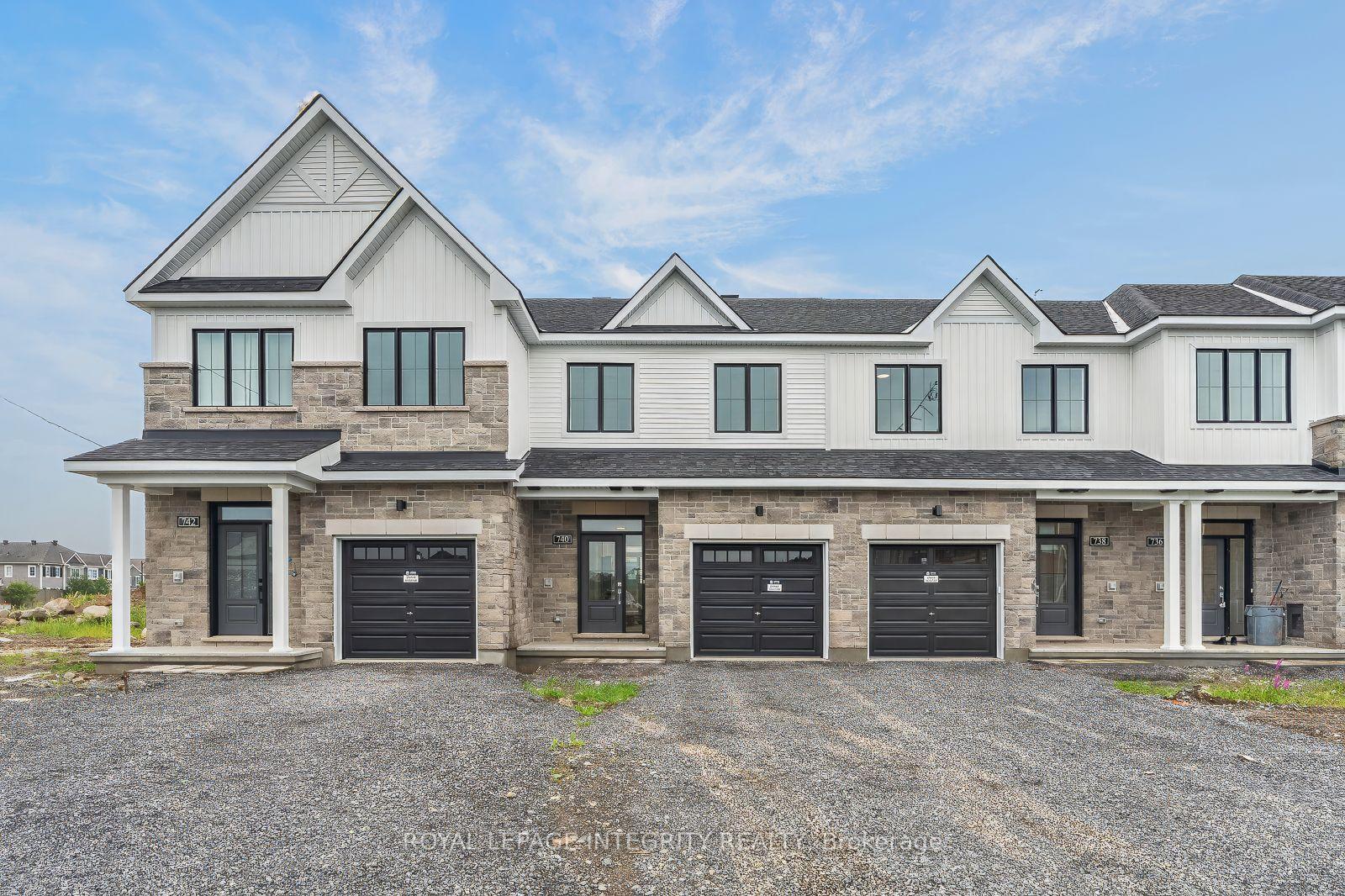 Photo 1 of 740 Tadpole Crescent, Ottawa, Barrhaven - Half Moon Bay — HOMEH