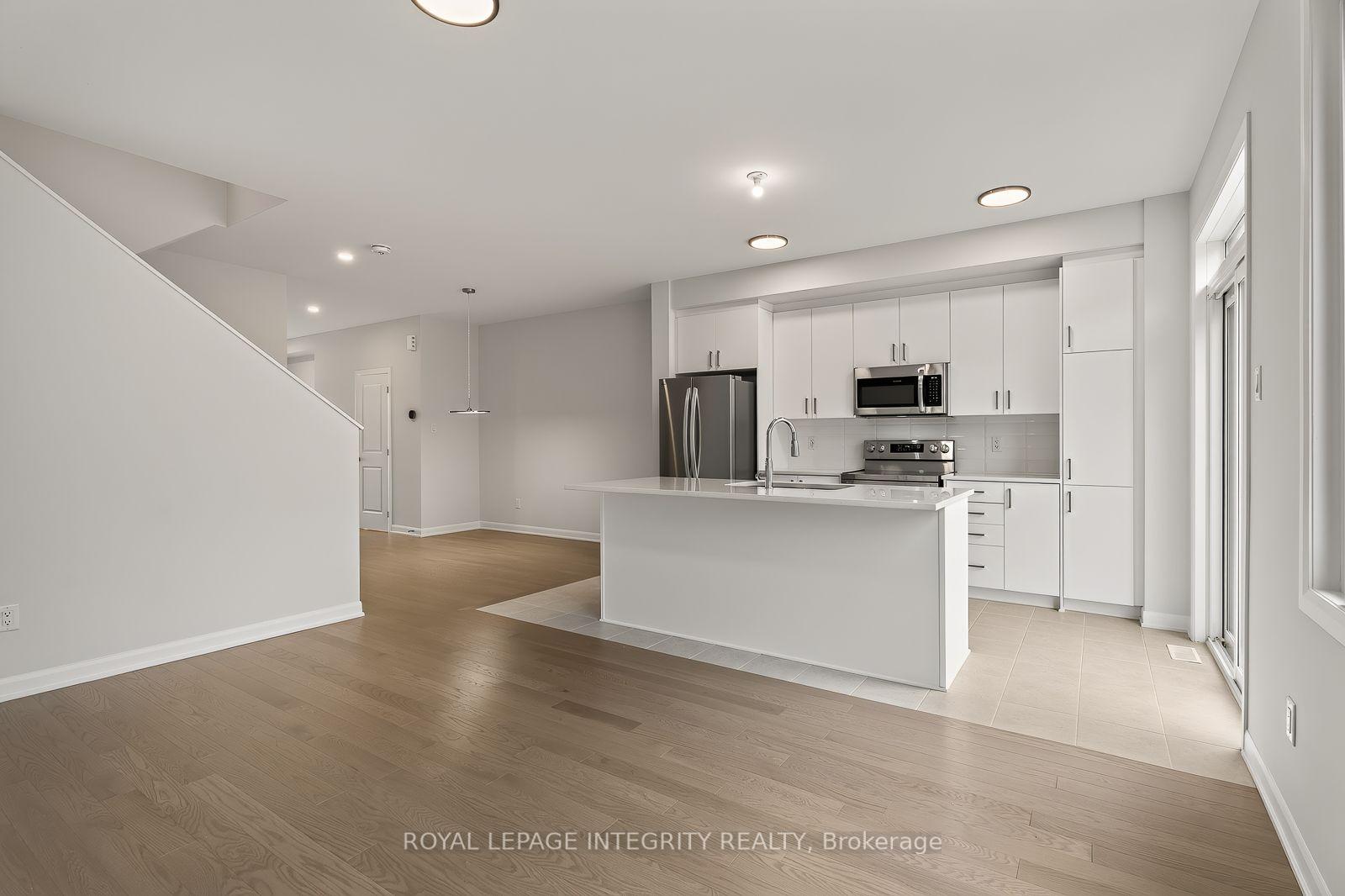 Photo 14 of 740 Tadpole Crescent, Ottawa, Barrhaven - Half Moon Bay — HOMEH