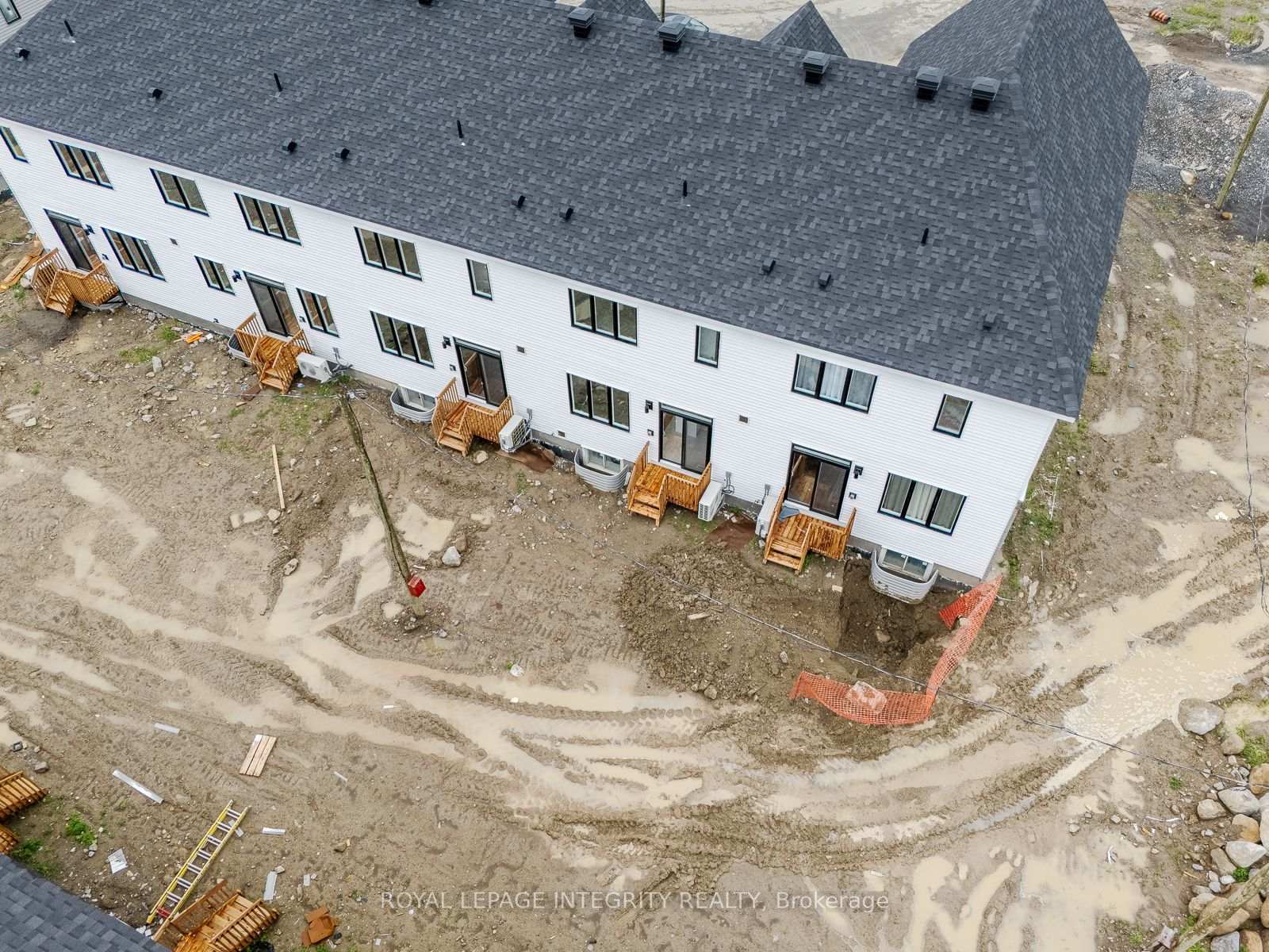 Photo 35 of 740 Tadpole Crescent, Ottawa, Barrhaven - Half Moon Bay — HOMEH