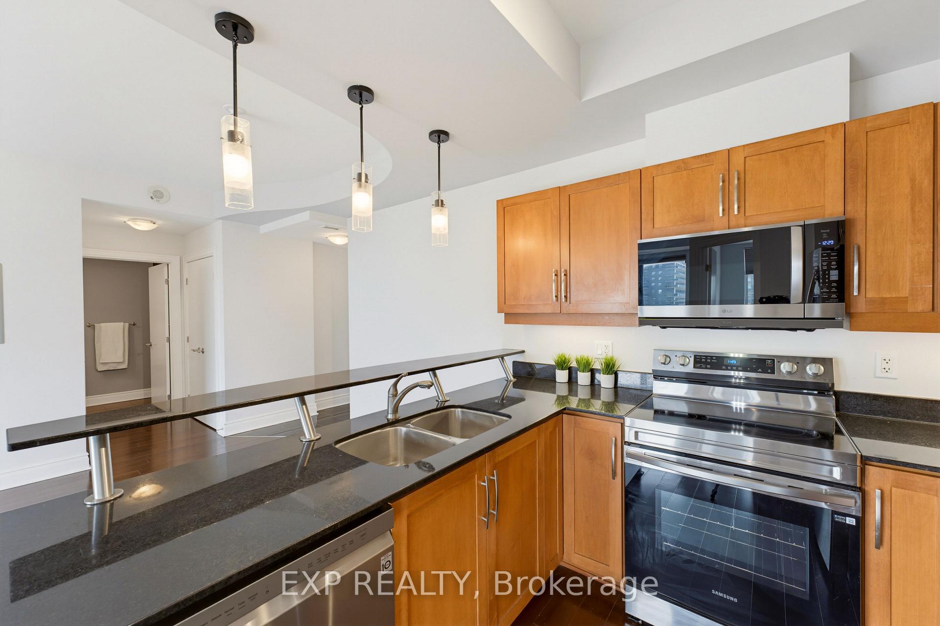 Photo 20 of Unit 905, 95 Bronson Avenue, Ottawa, Ottawa Centre — HOMEH