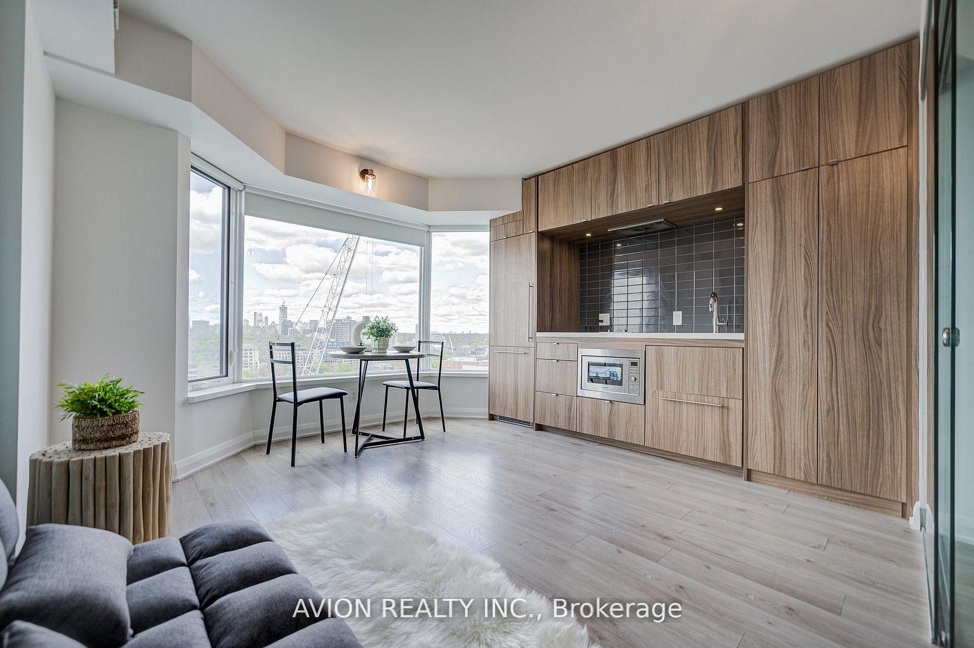 Photo 5 of Unit 1920, 155 Yorkville Avenue, Toronto, The Annex — HOMEH