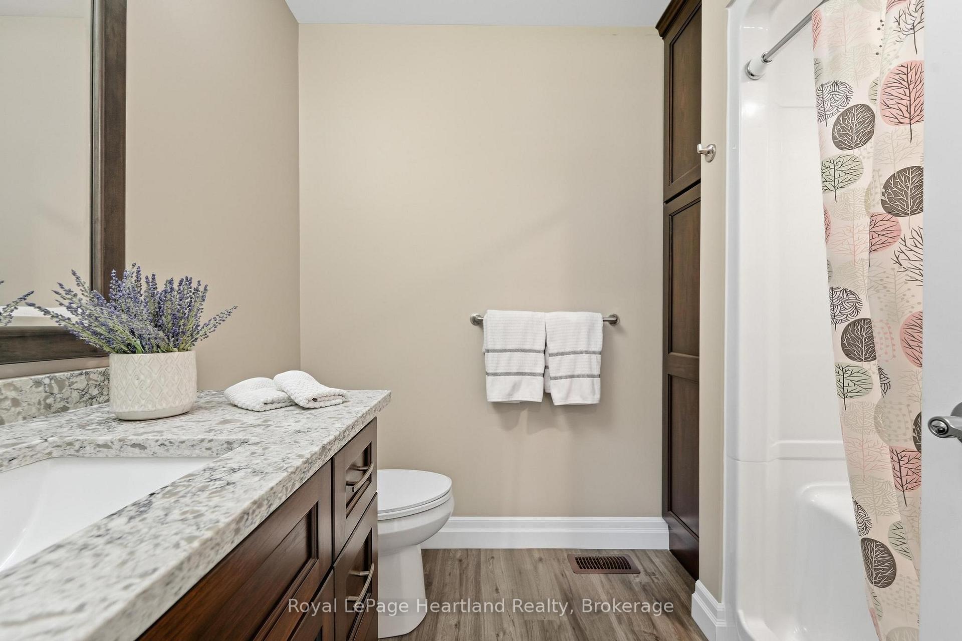 Photo 10 of 250 Wellington Street, North Huron, Blyth — HOMEH
