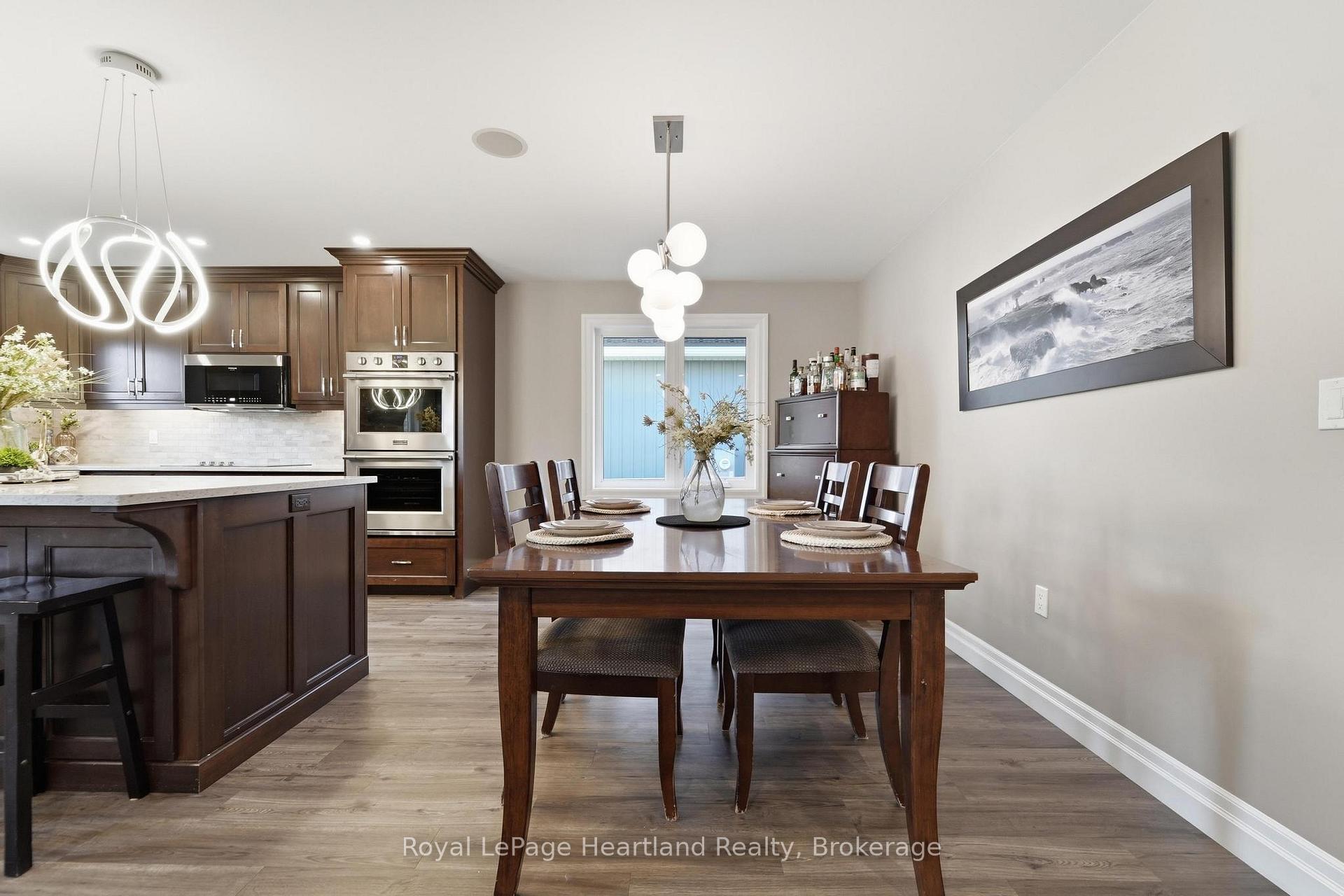 Photo 14 of 250 Wellington Street, North Huron, Blyth — HOMEH
