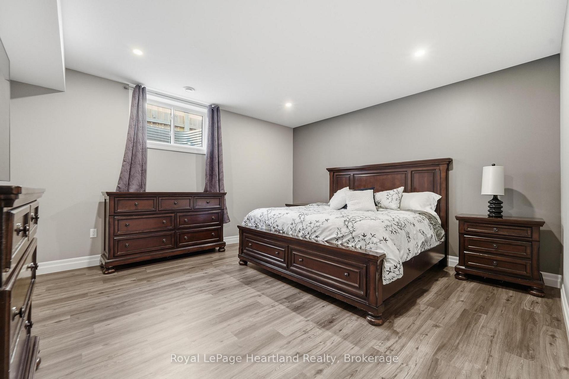 Photo 33 of 250 Wellington Street, North Huron, Blyth — HOMEH