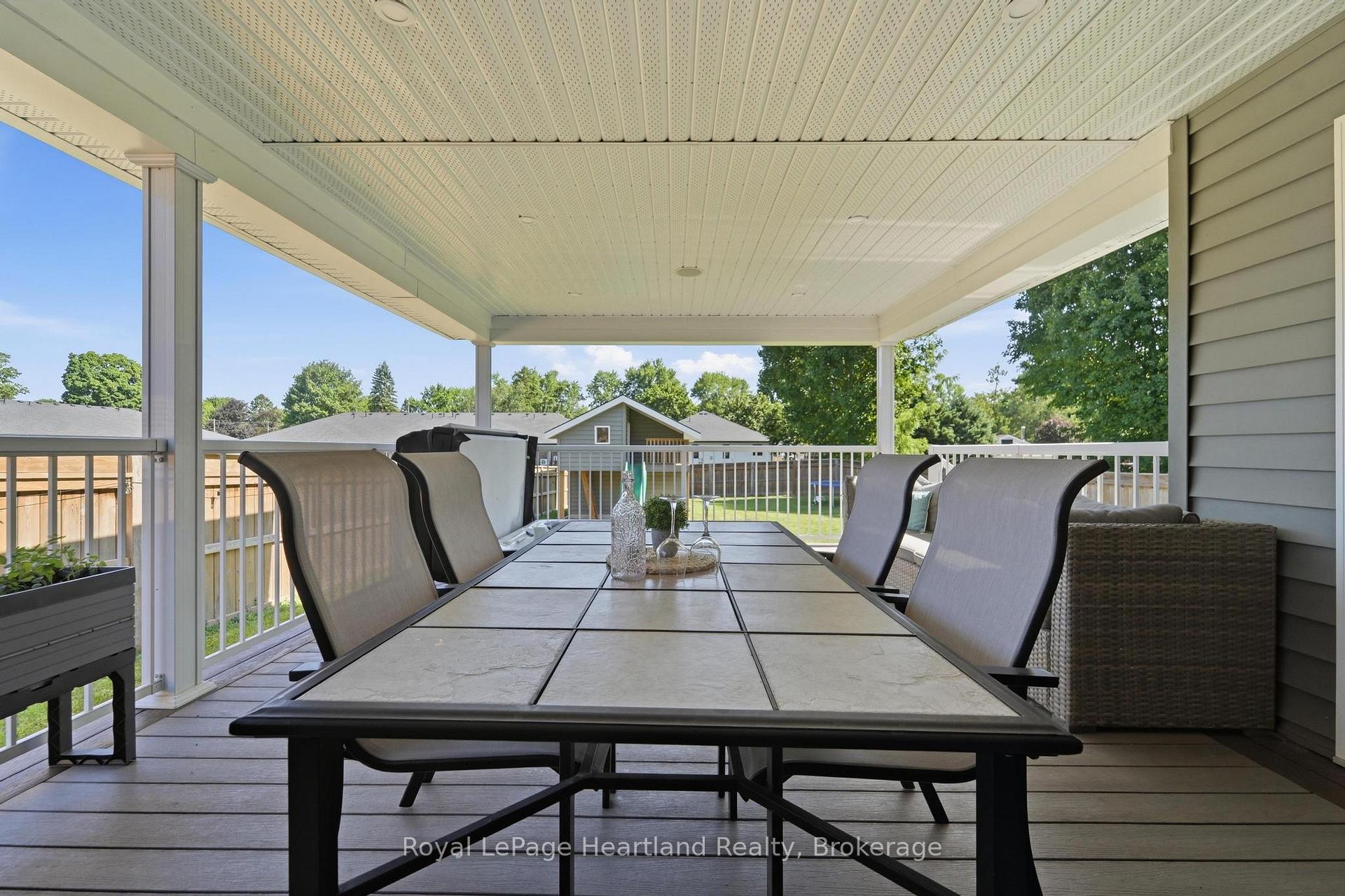 Photo 38 of 250 Wellington Street, North Huron, Blyth — HOMEH