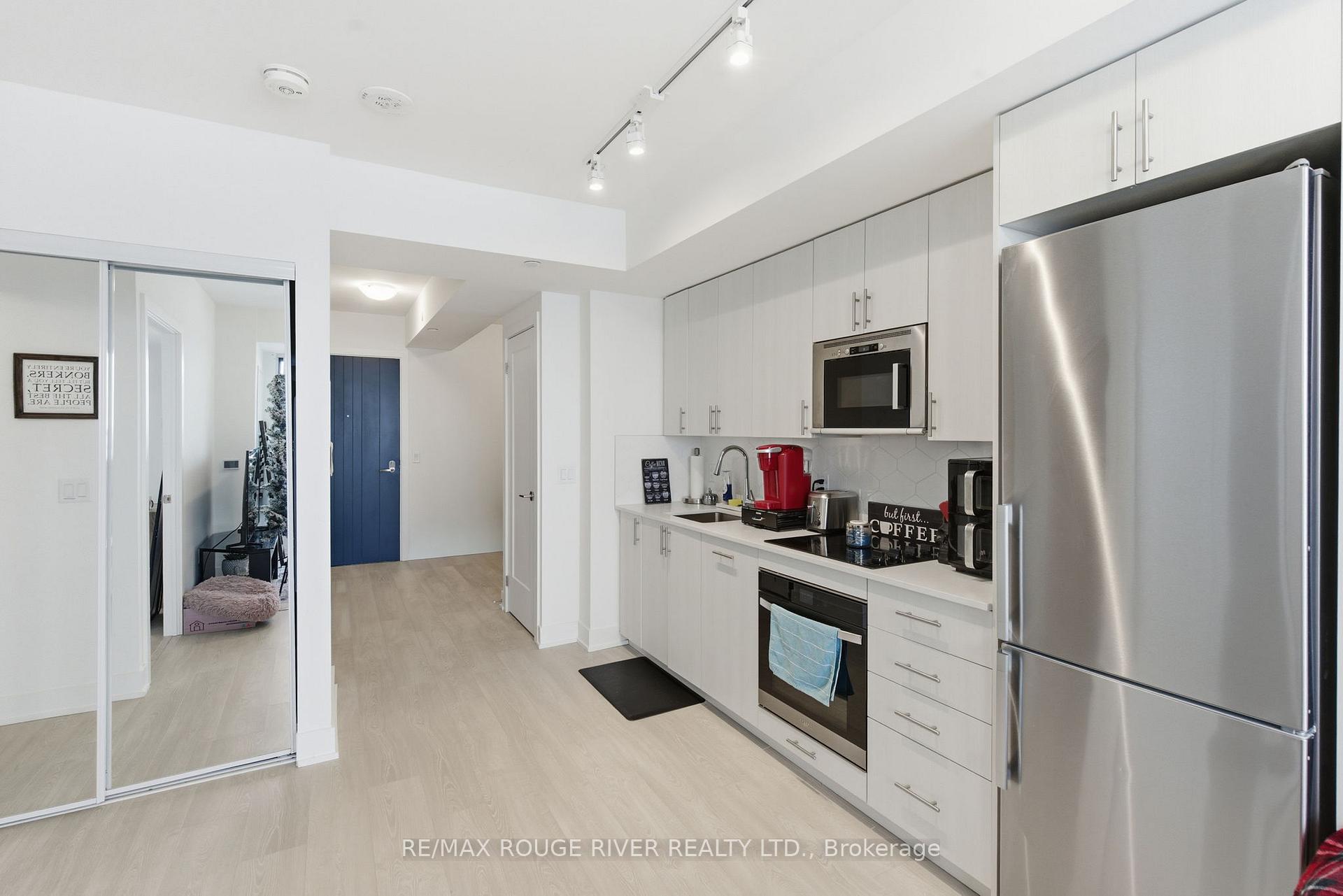 Photo 7 of Unit 2321, 2545 Simcoe Street N, Oshawa, Windfields — HOMEH