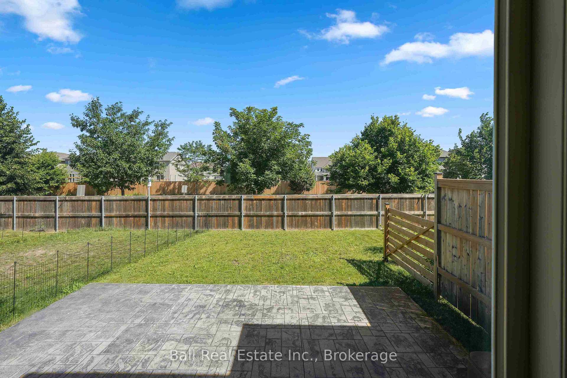 Photo 20 of 1534 Davenport Crescent, Kingston, City Northwest — HOMEH