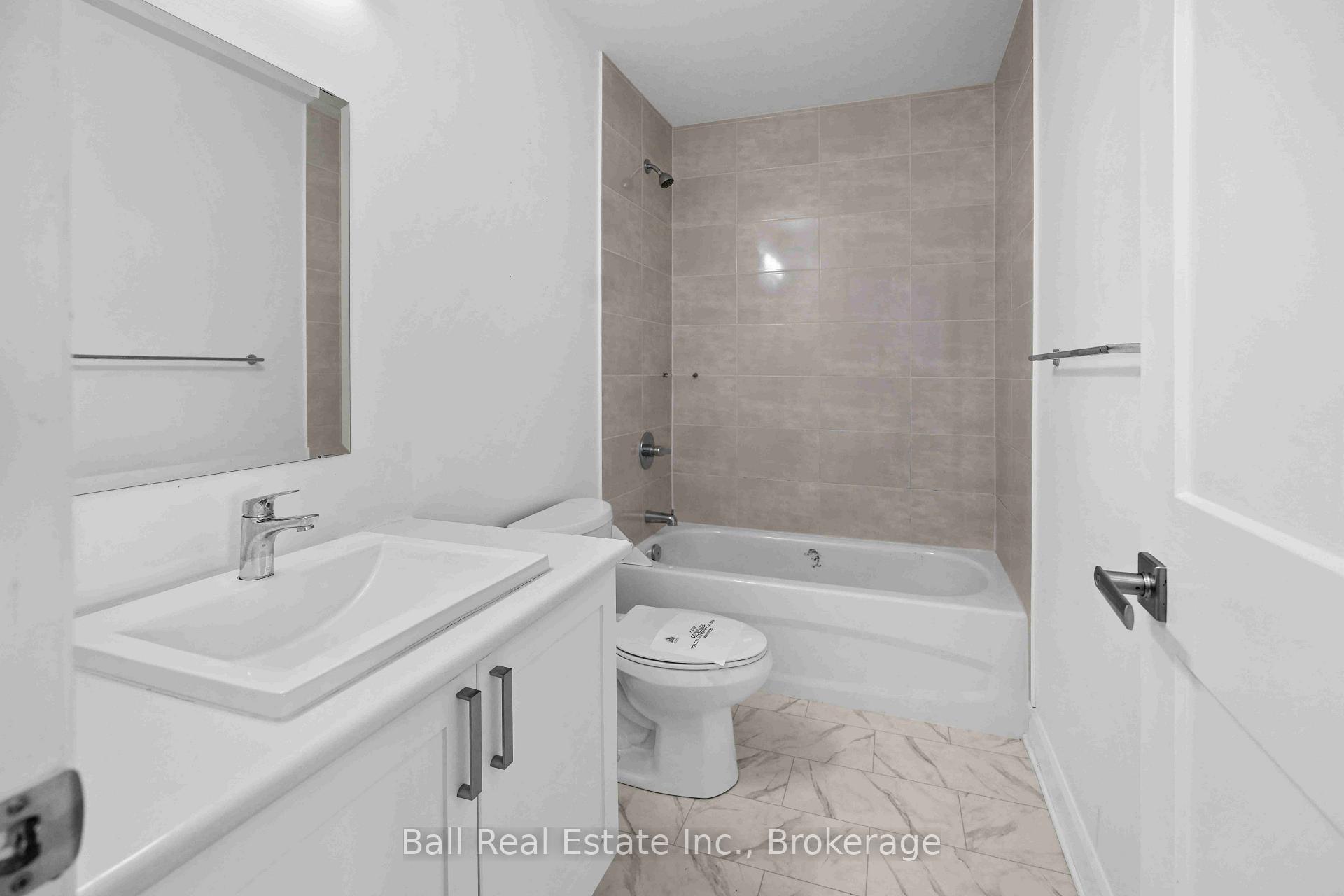Photo 31 of 1534 Davenport Crescent, Kingston, City Northwest — HOMEH