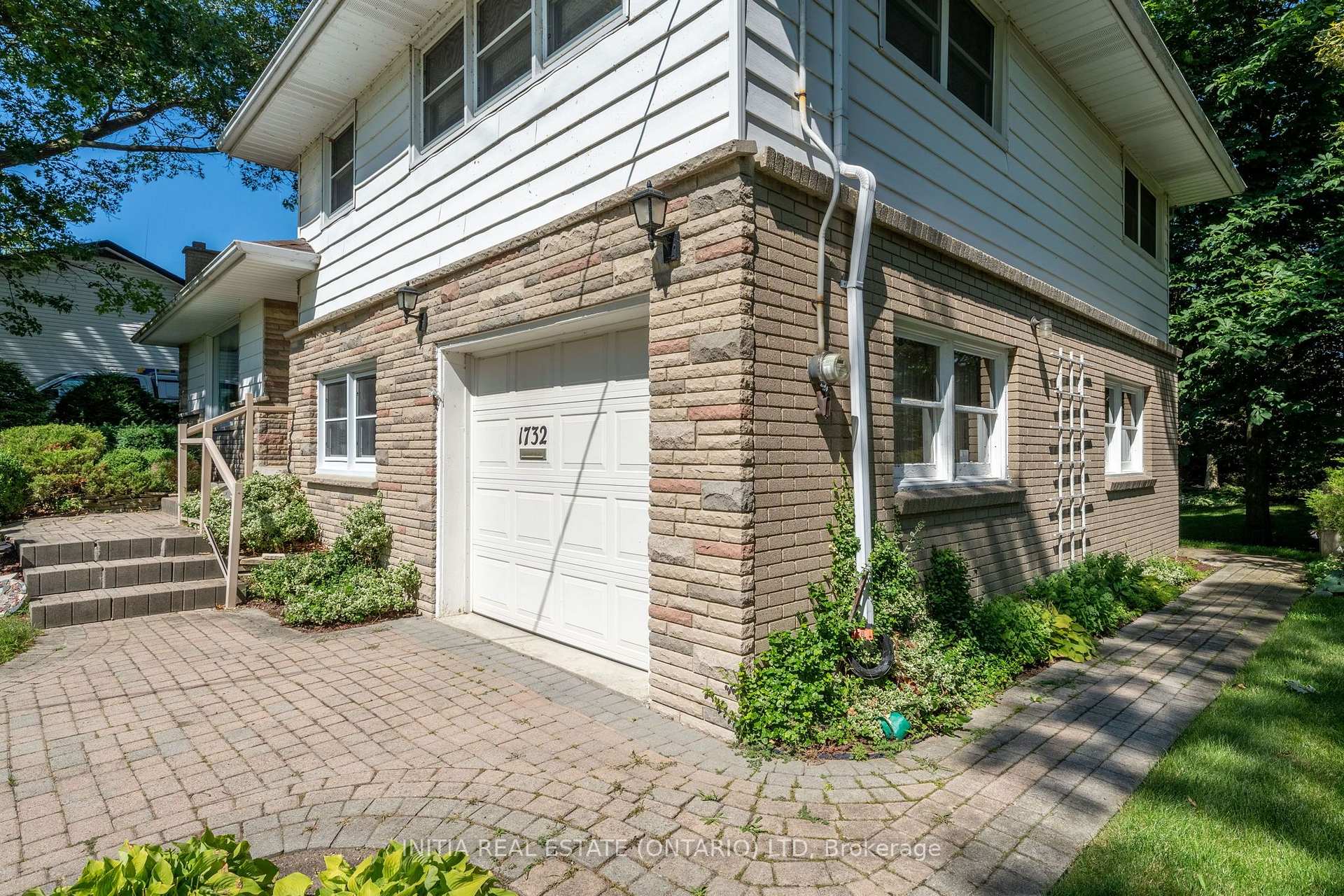 Photo 11 of 1732 Rutherglen Close, Sarnia — HOMEH