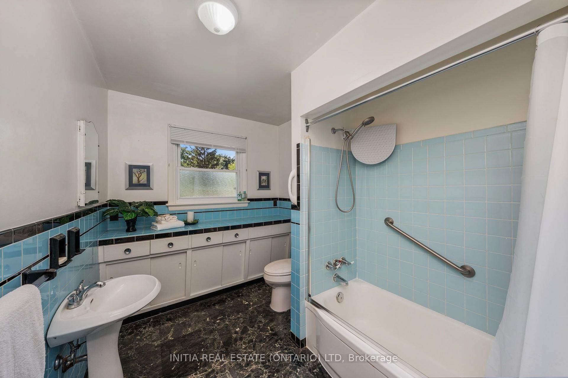 Photo 48 of 1732 Rutherglen Close, Sarnia — HOMEH