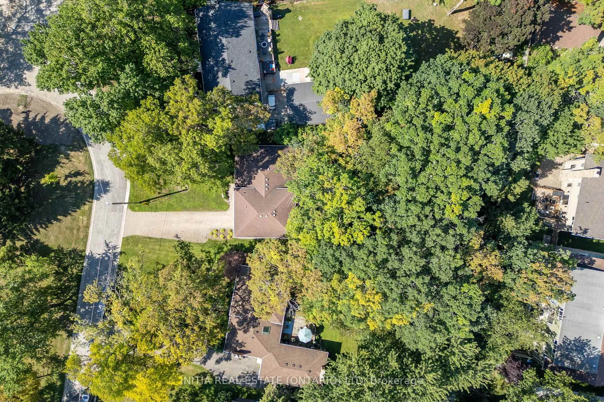 Photo 10 of 1732 Rutherglen Close, Sarnia — HOMEH