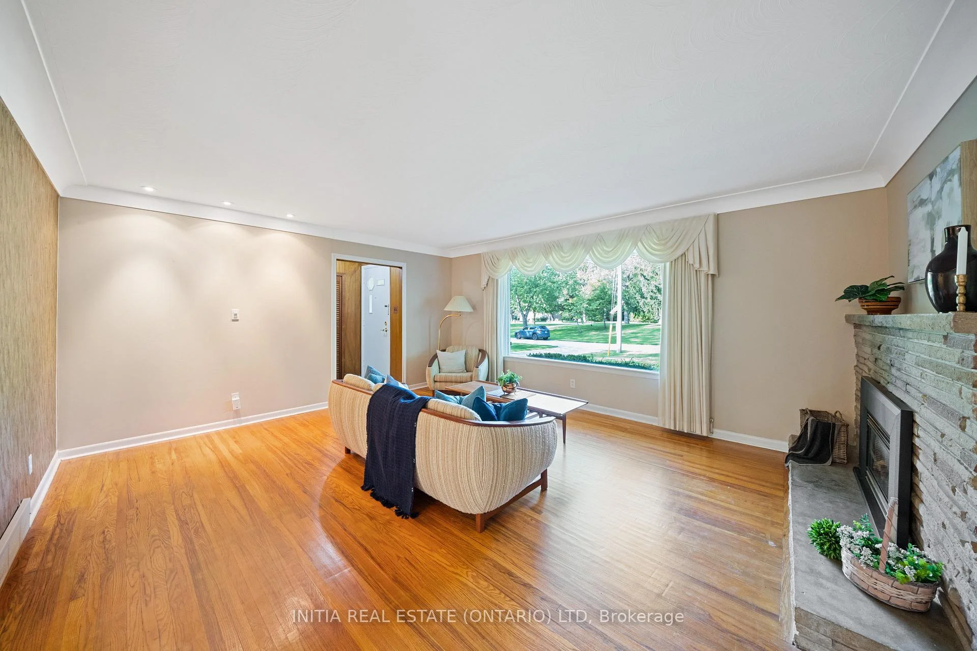 Photo 23 of 1732 Rutherglen Close, Sarnia — HOMEH
