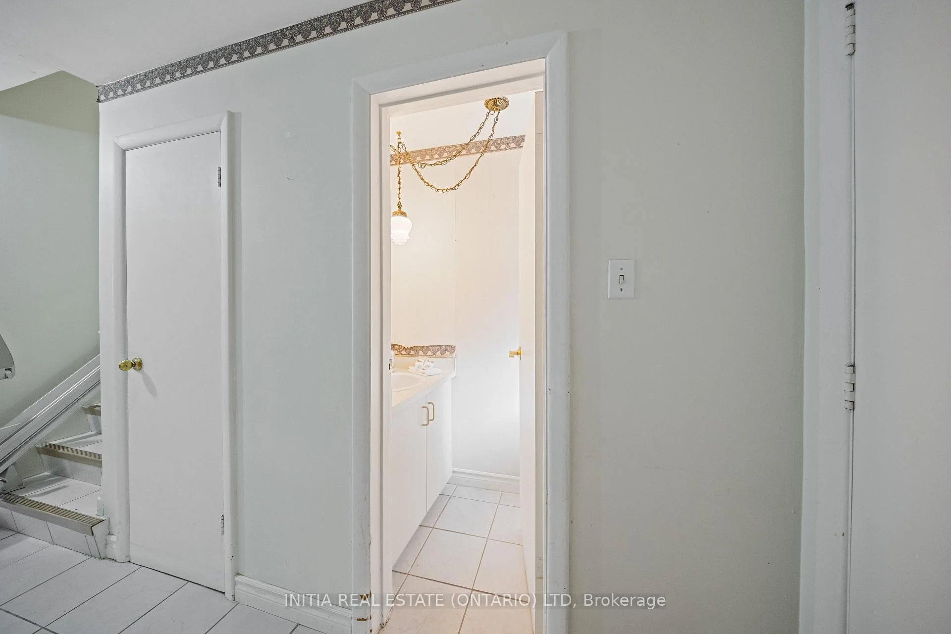 Photo 51 of 1732 Rutherglen Close, Sarnia — HOMEH