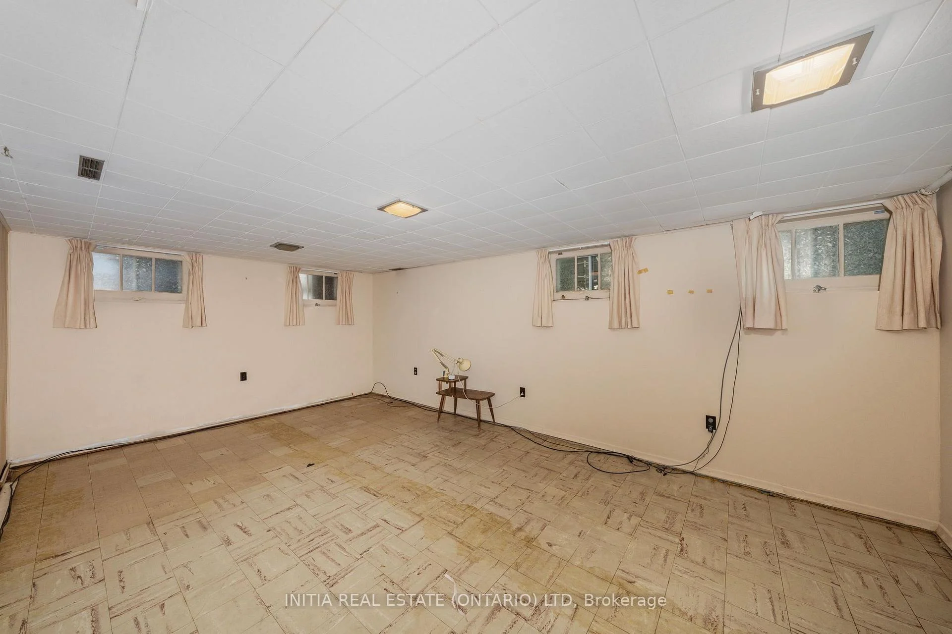 Photo 63 of 1732 Rutherglen Close, Sarnia — HOMEH