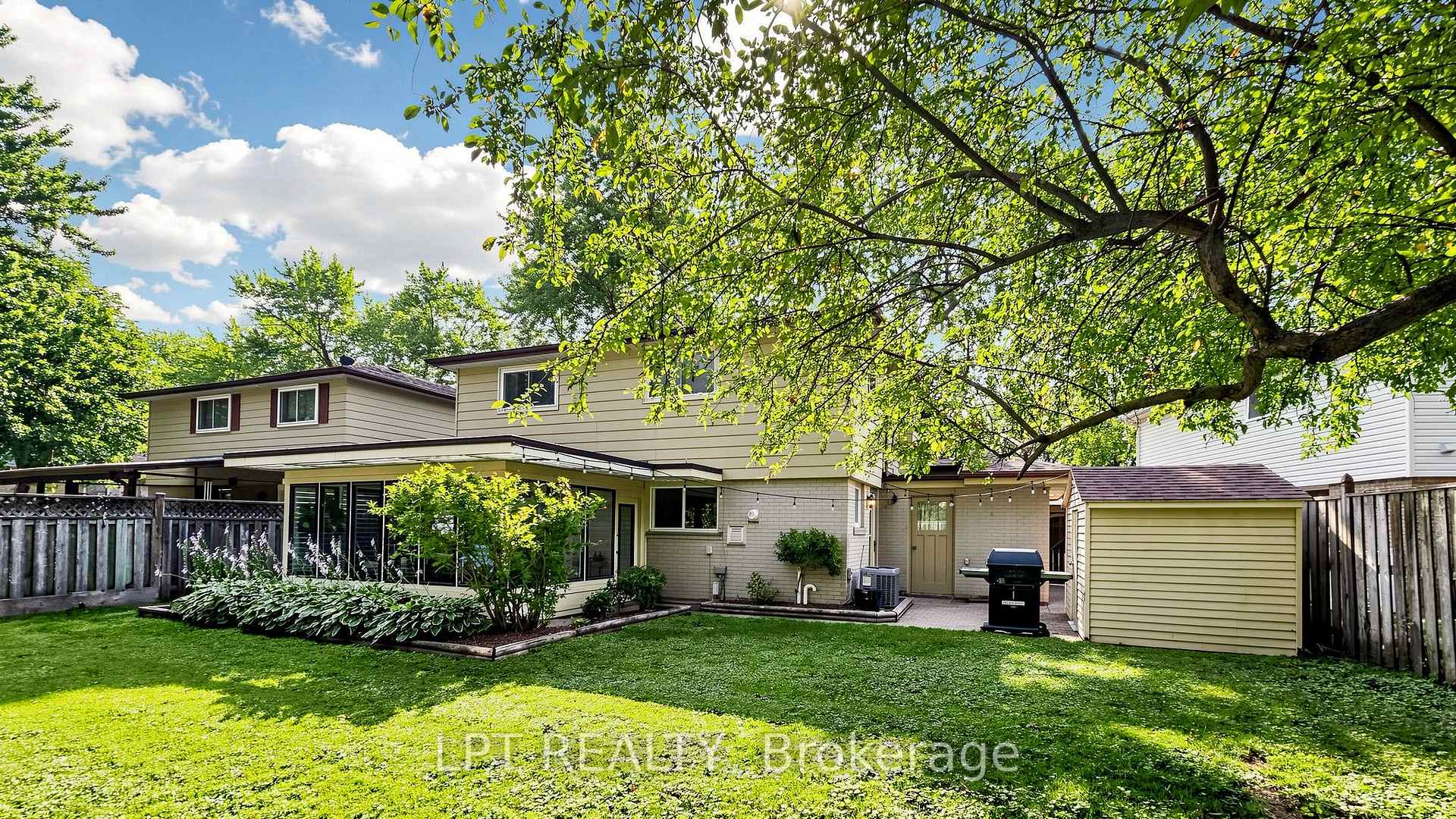 Photo 26 of 70 Roberts Crescent, Brampton, Brampton East — HOMEH