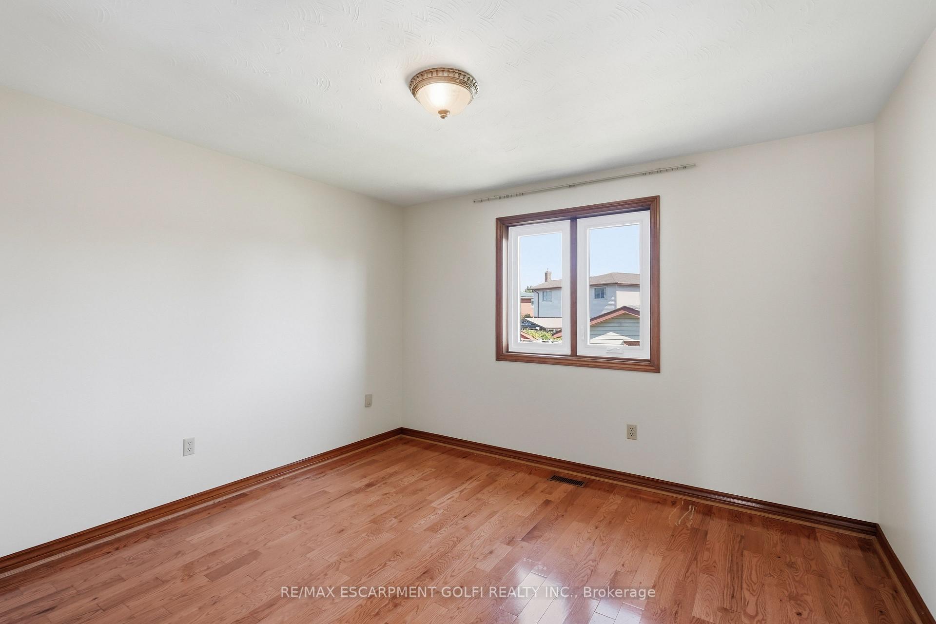 Photo 15 of 18 Marcel Place, Hamilton, Falkirk — HOMEH