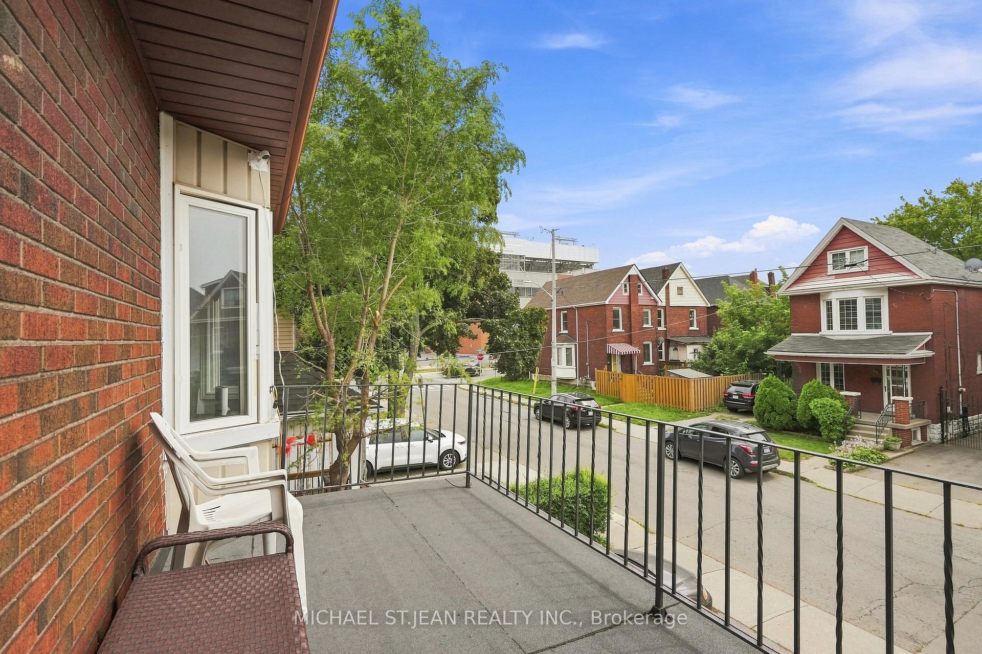 Photo 28 of 105 Rosemont Avenue, Hamilton, Stipley — HOMEH