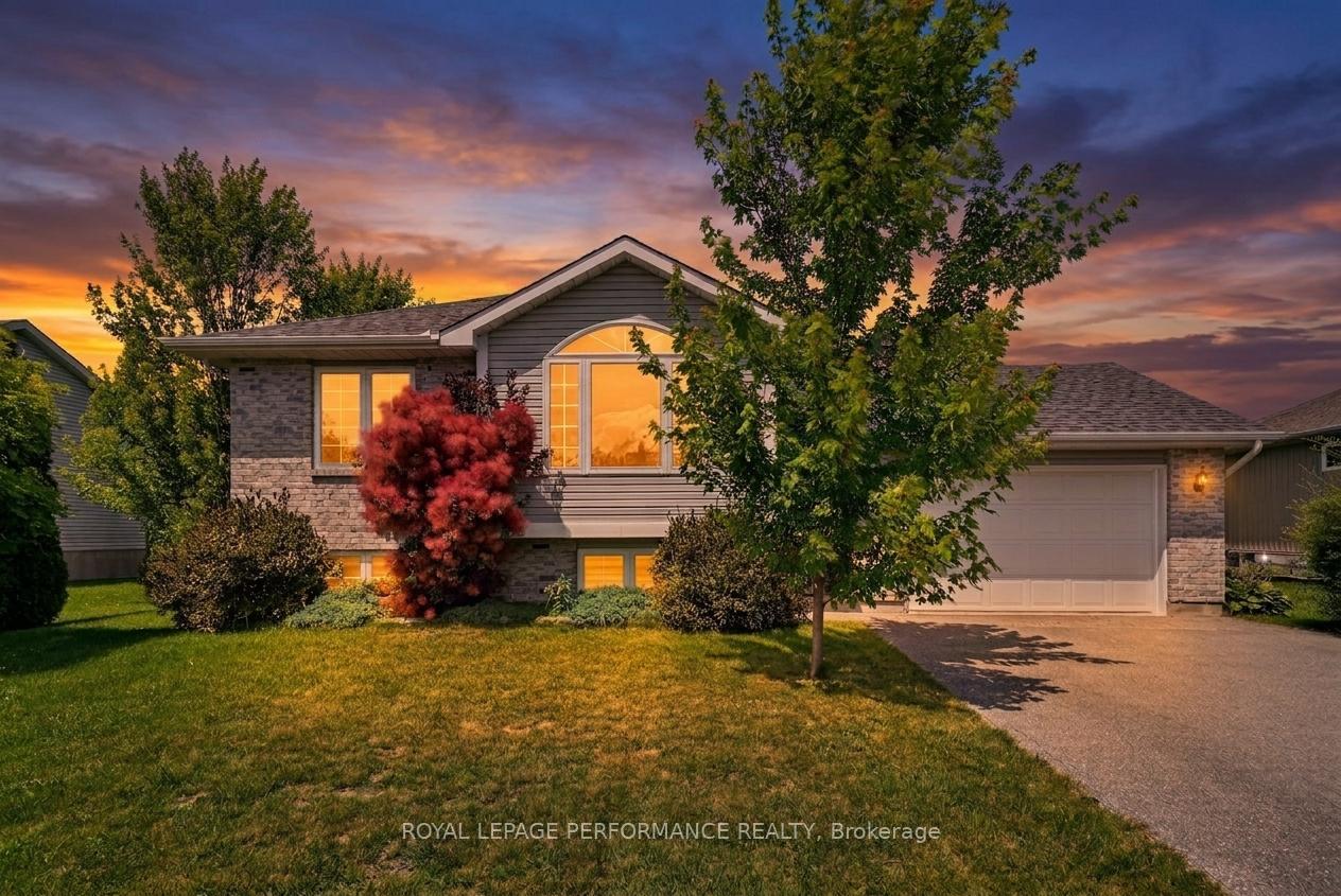 Photo 2 of 79 Hickory Street, South Stormont, Ingleside — HOMEH