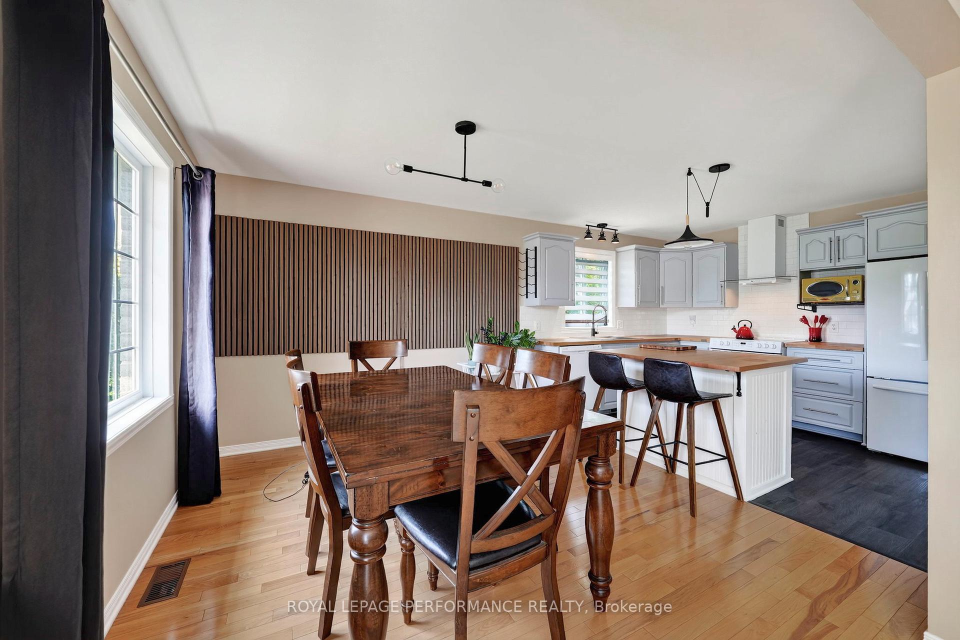 Photo 11 of 79 Hickory Street, South Stormont, Ingleside — HOMEH