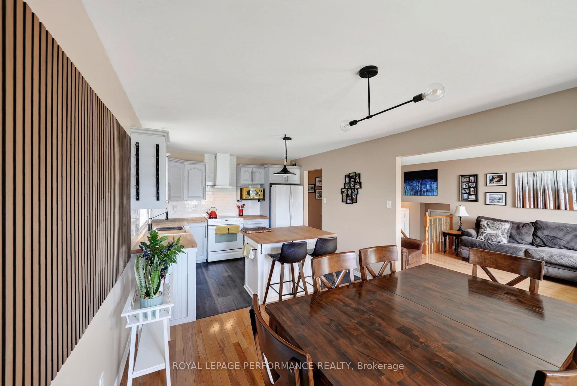 Photo 13 of 79 Hickory Street, South Stormont, Ingleside — HOMEH