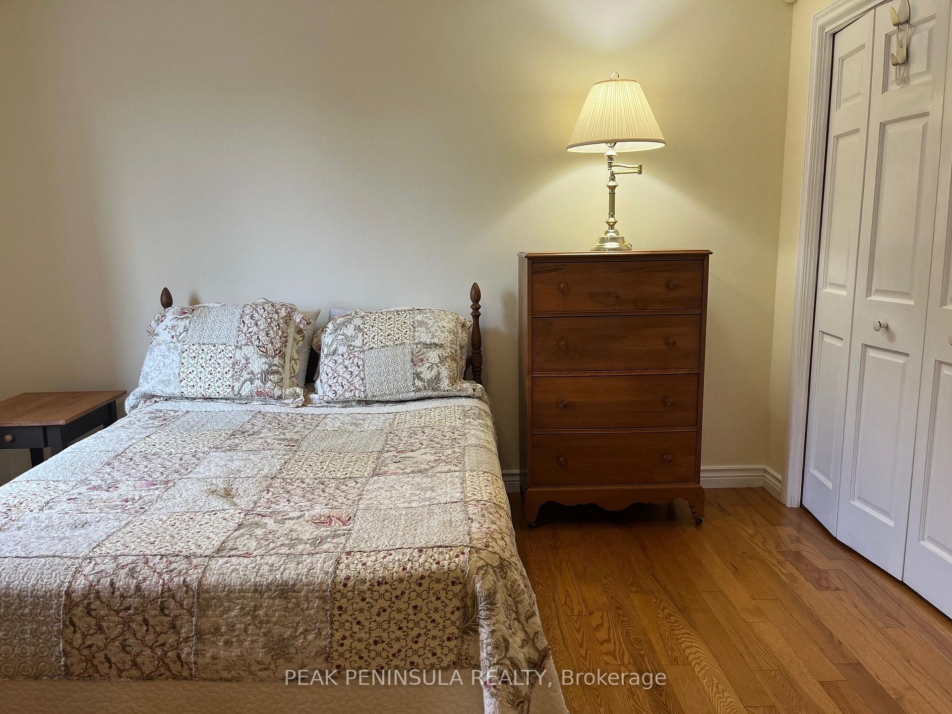 Photo 13 of 26 Erie Boulevard, Norfolk, Long Point — HOMEH