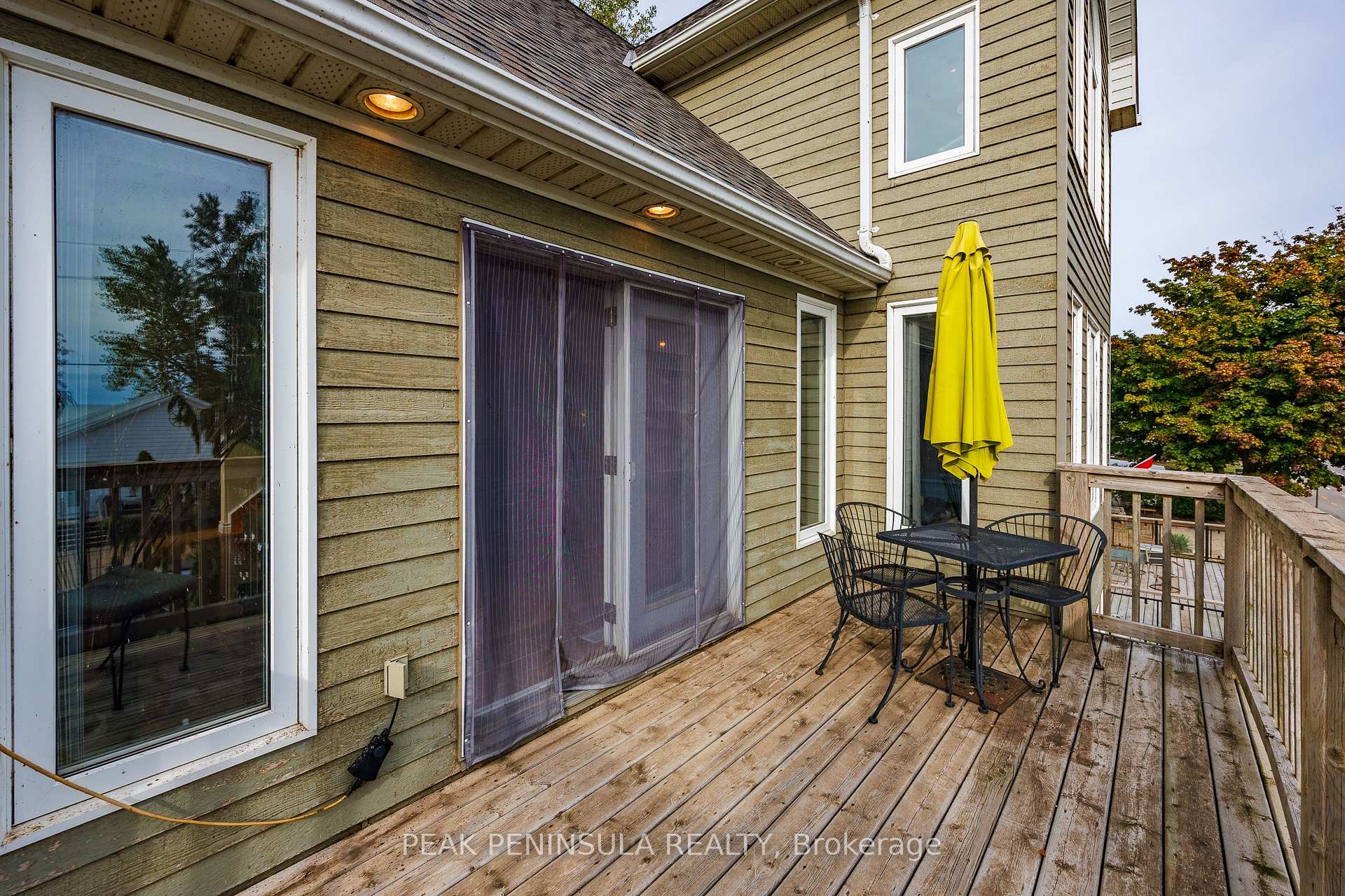 Photo 31 of 26 Erie Boulevard, Norfolk, Long Point — HOMEH