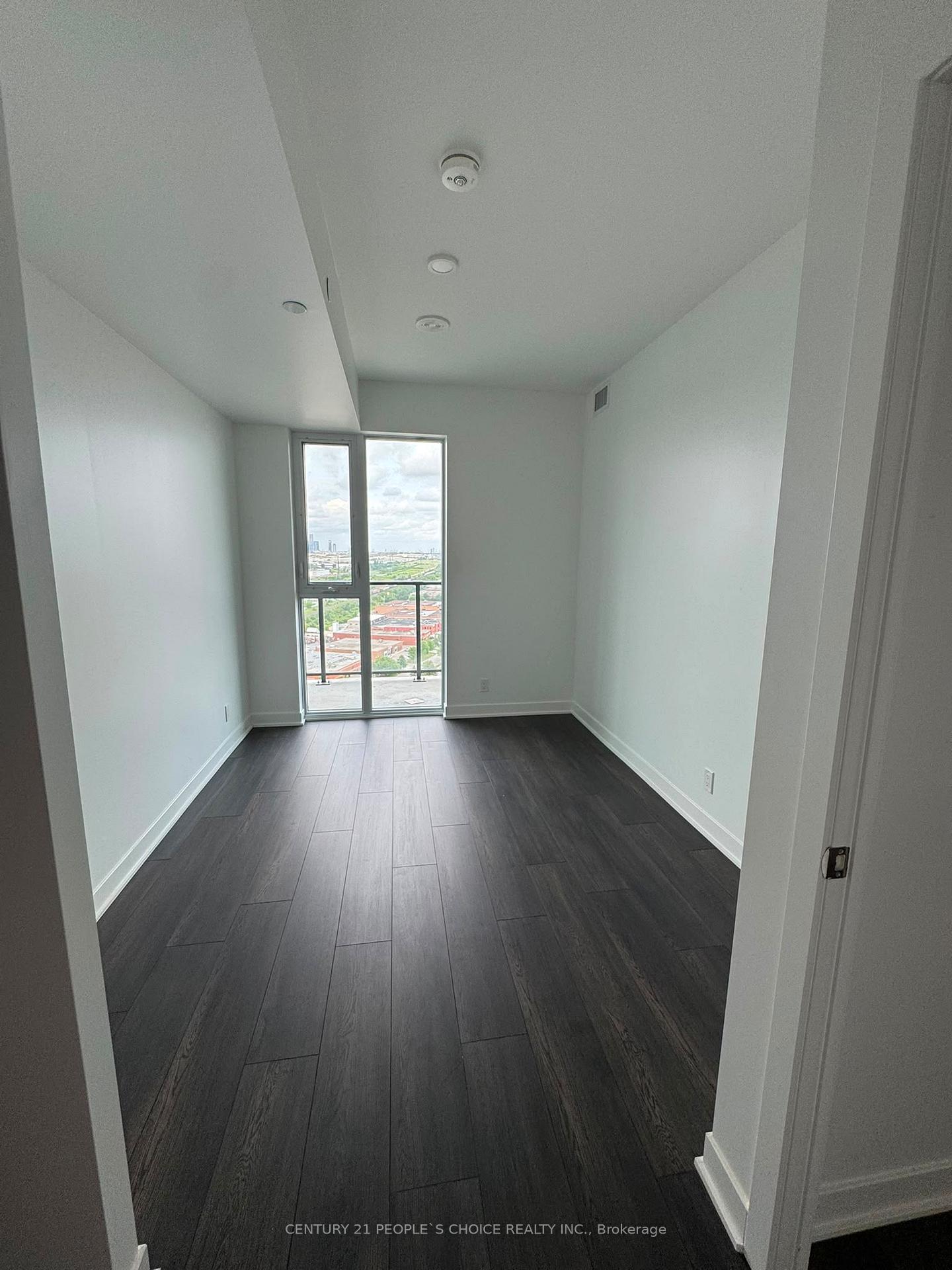 Photo 19 of Unit 2321, 6 Flavelle Trail, Vaughan, Steeles West Industrial — HOMEH