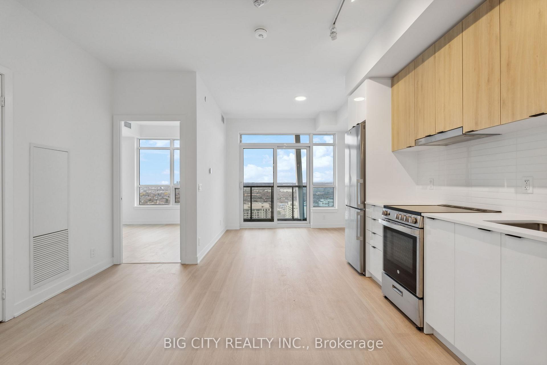 Photo 7 of Unit 1206, 50 Upper Mall Way, Vaughan, Brownridge — HOMEH