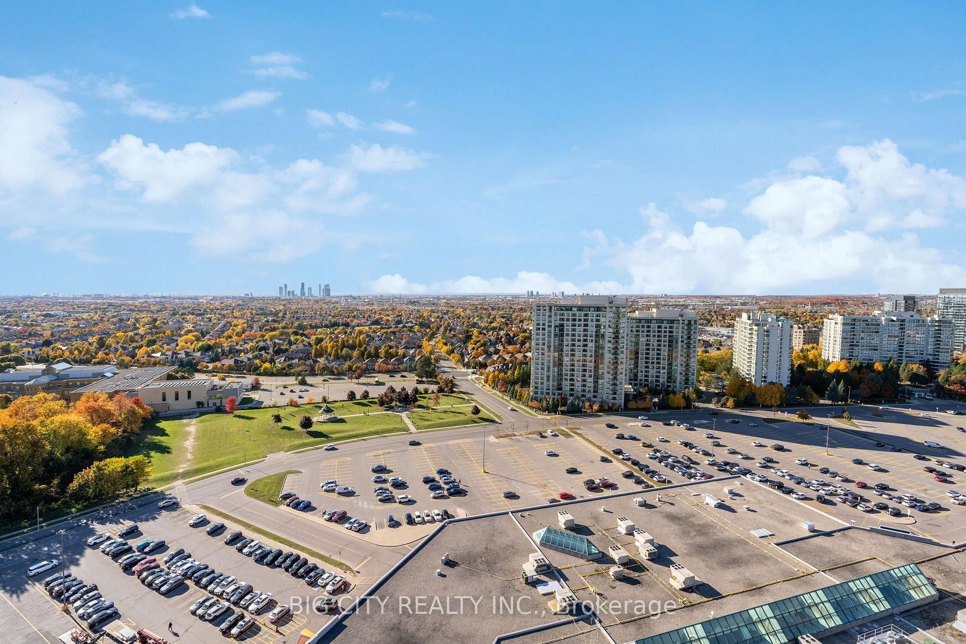 Photo 16 of Unit 1206, 50 Upper Mall Way, Vaughan, Brownridge — HOMEH