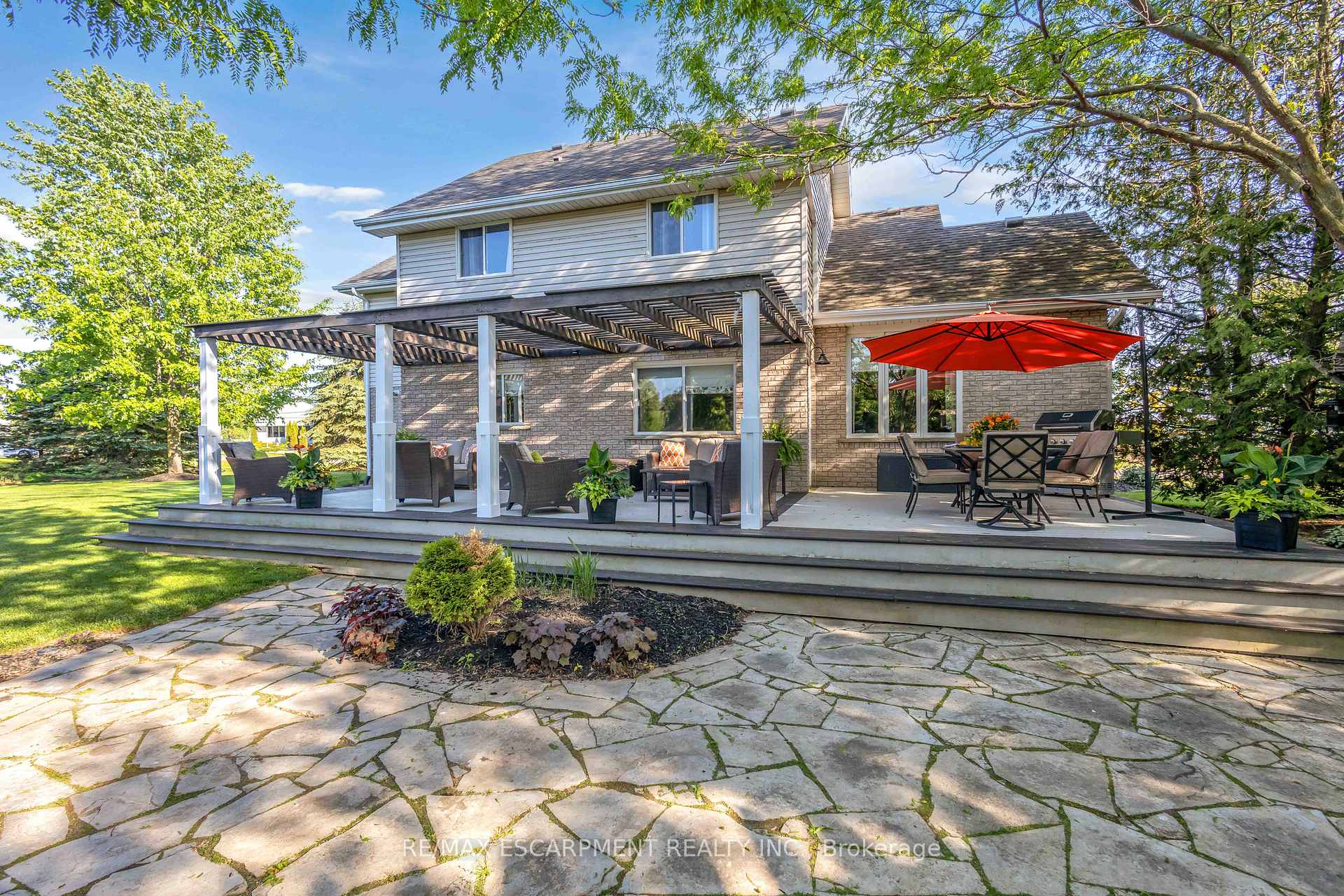 Photo 4 of 25 Brian Drive, Brant, Burford — HOMEH