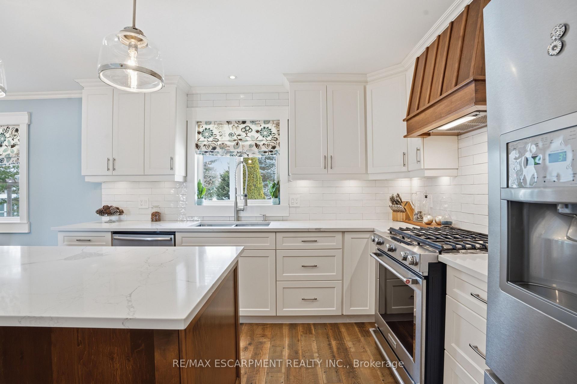 Photo 17 of 25 Brian Drive, Brant, Burford — HOMEH