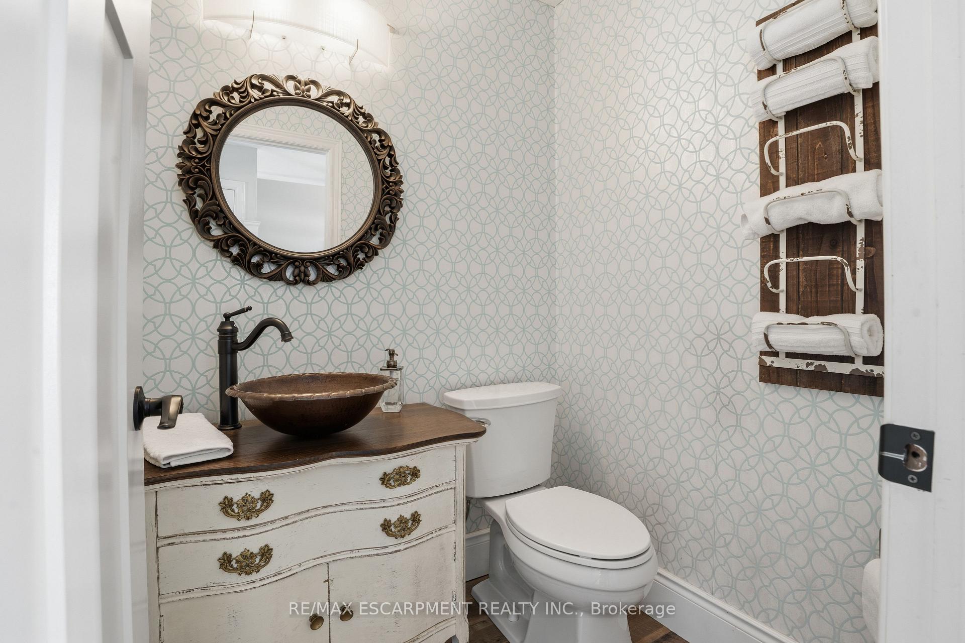 Photo 22 of 25 Brian Drive, Brant, Burford — HOMEH