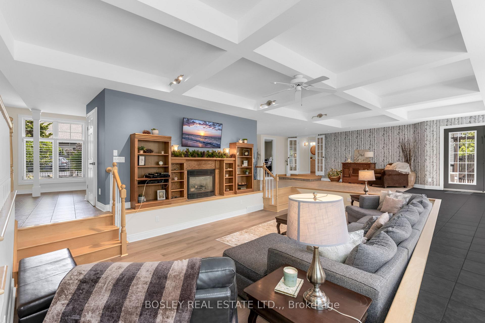 Photo 9 of 166 Lakeshore Road, St. Catharines, Vine/Linwell — HOMEH