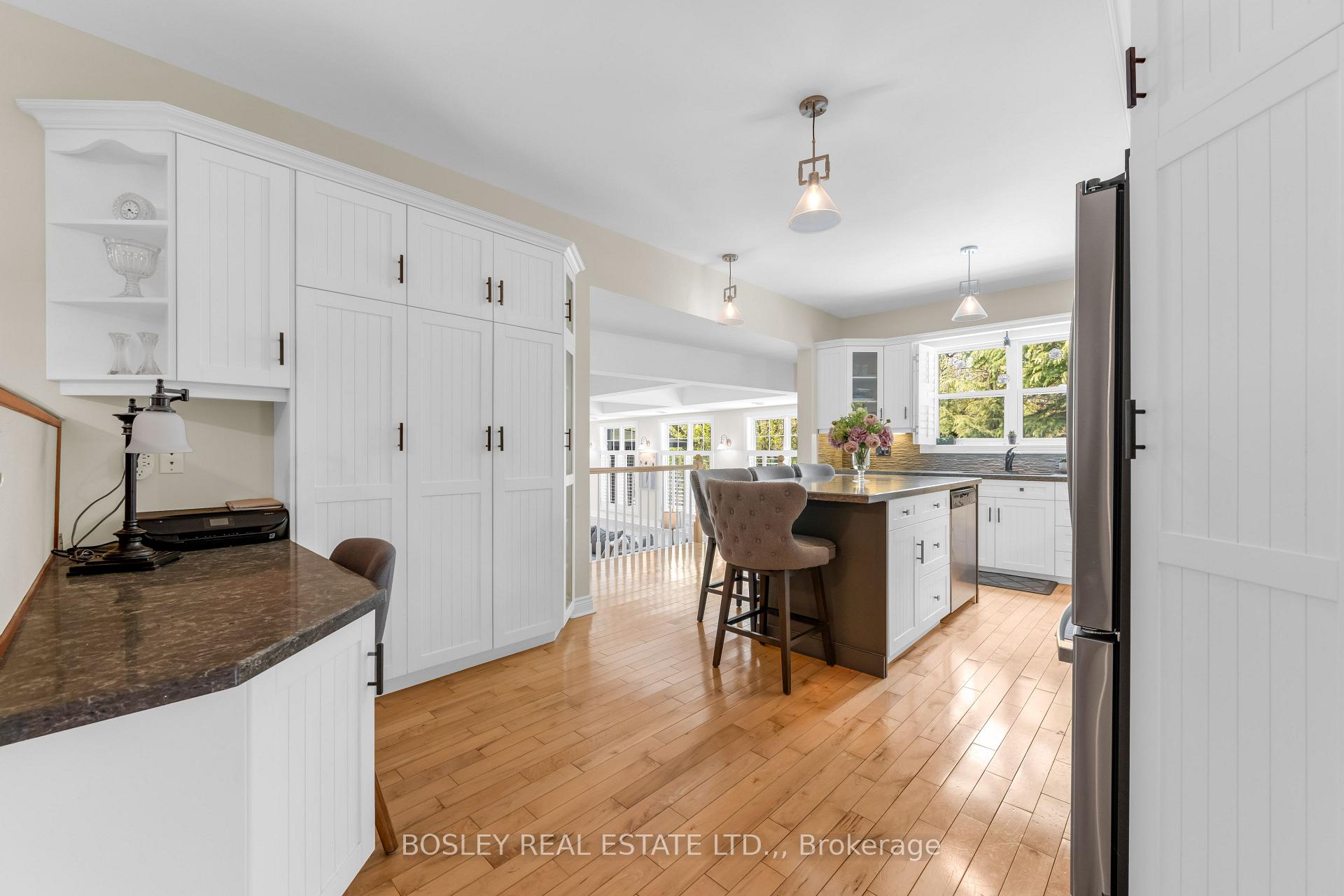 Photo 18 of 166 Lakeshore Road, St. Catharines, Vine/Linwell — HOMEH