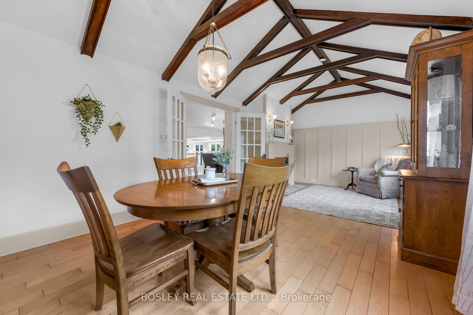 Photo 20 of 166 Lakeshore Road, St. Catharines, Vine/Linwell — HOMEH
