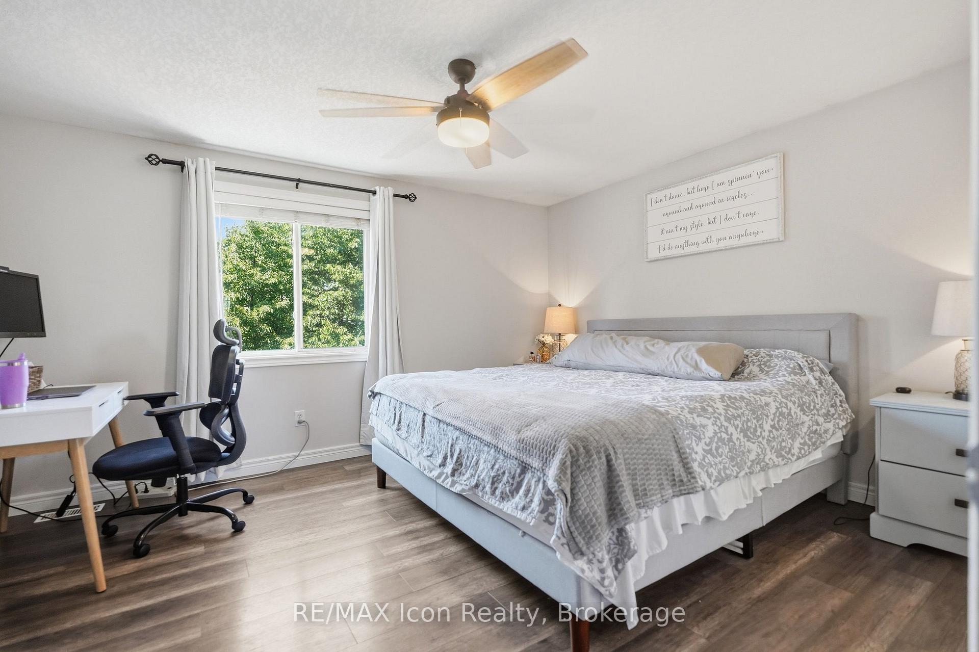 Photo 14 of 43 Moffatt Lane, Guelph, Clairfields/Hanlon Business Park — HOMEH