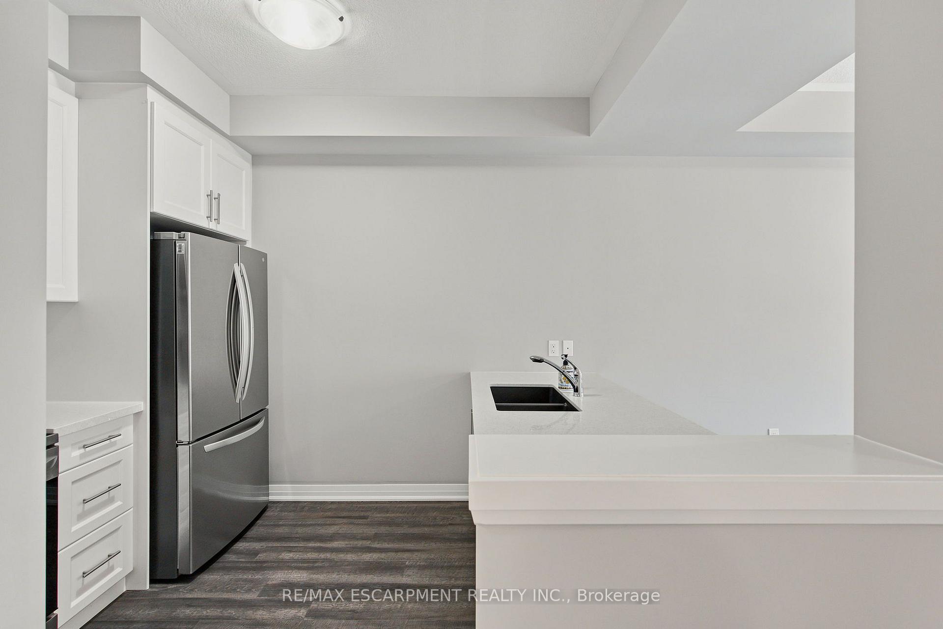 Photo 6 of 13 Aqua Lane, Hamilton, Rural Glanbrook — HOMEH