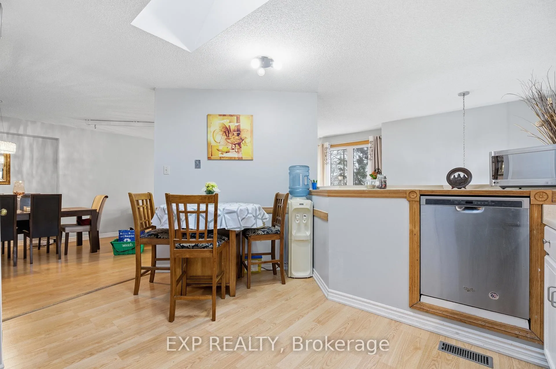Photo 19 of 428 Dayna Crescent, Waterloo — HOMEH