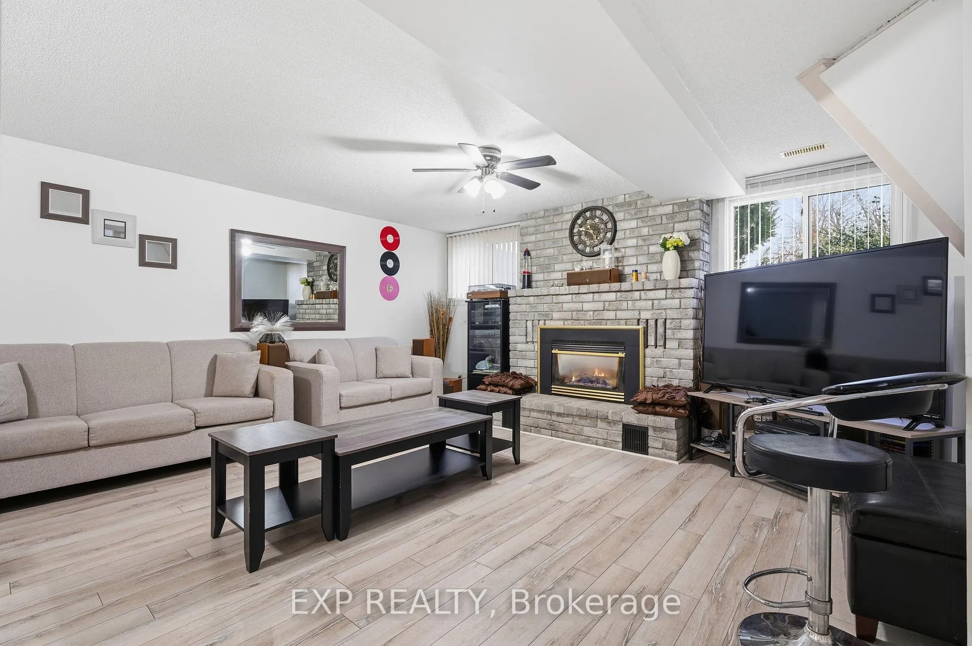 Photo 21 of 428 Dayna Crescent, Waterloo — HOMEH