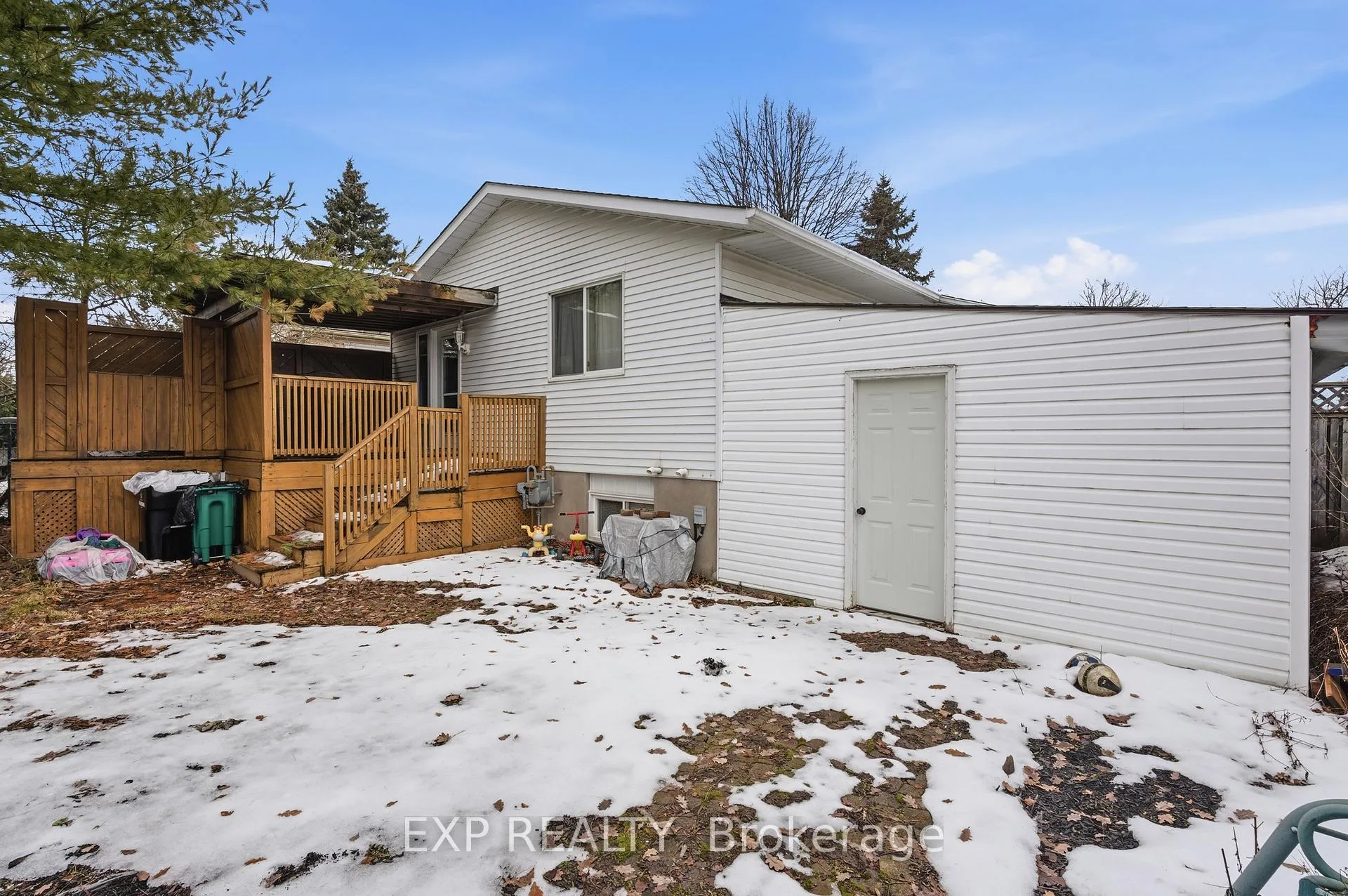Photo 28 of 428 Dayna Crescent, Waterloo — HOMEH