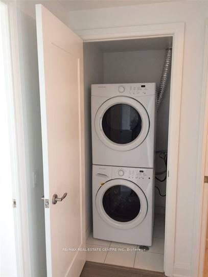 Photo 5 of Unit 4306, 56 Annie Craig Drive, Etobicoke, Mimico — HOMEH