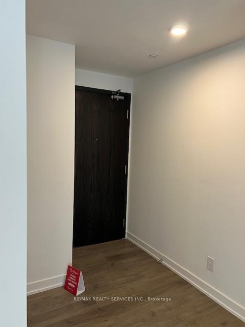 Photo 3 of Unit 610, 56 Lakeside Terrace SE, Barrie, Little Lake — HOMEH