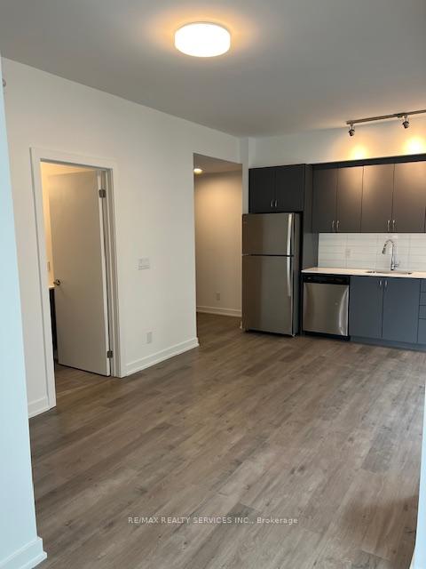 Photo 5 of Unit 610, 56 Lakeside Terrace SE, Barrie, Little Lake — HOMEH